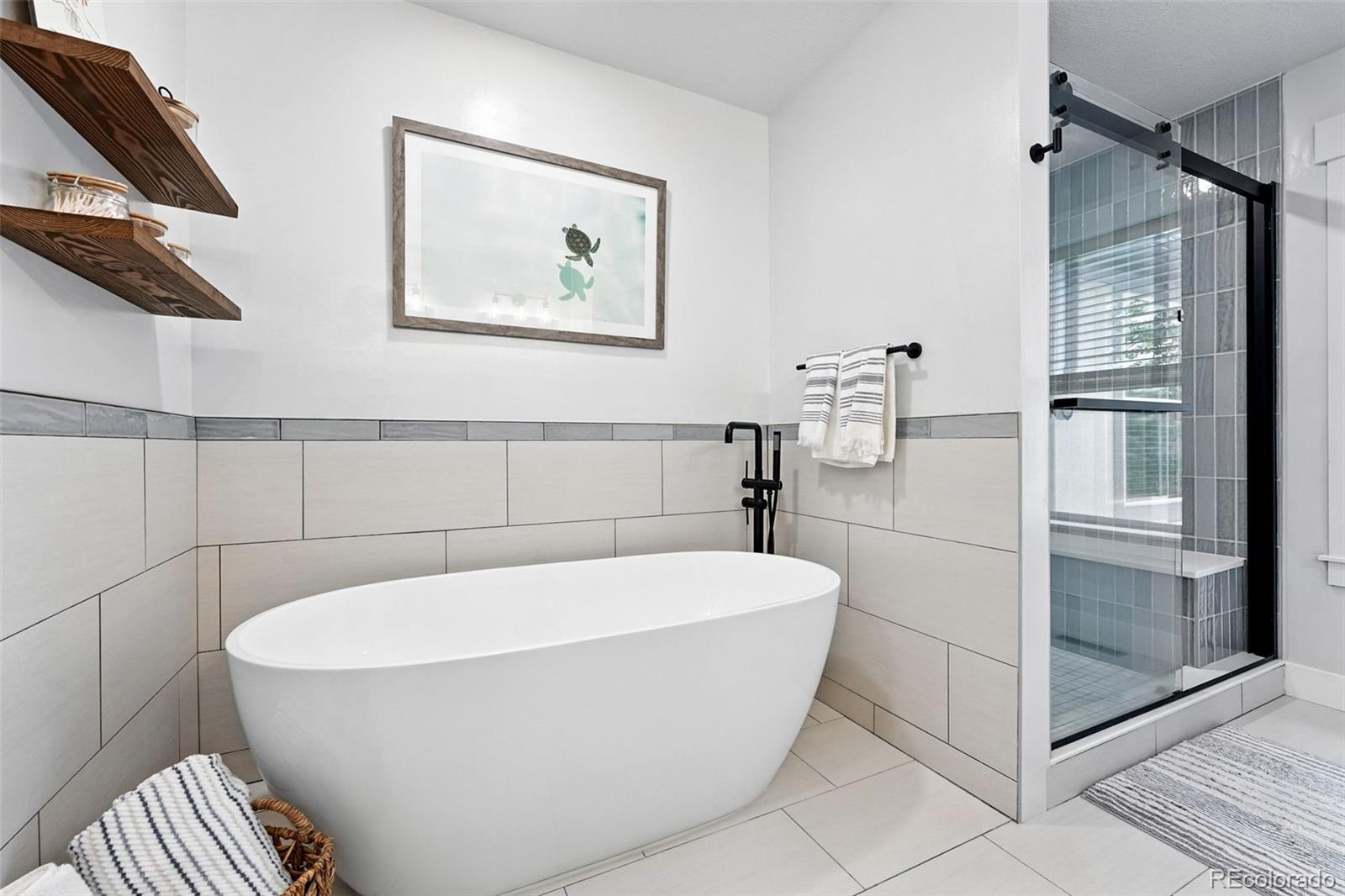 MLS Image #26 for 8276 e 28th drive,denver, Colorado