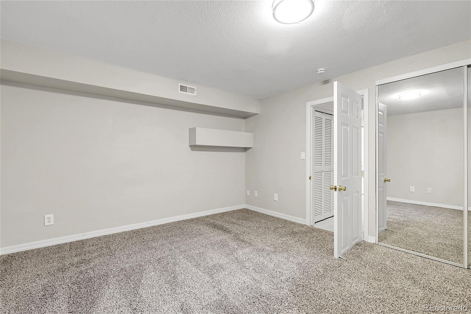 MLS Image #24 for 797 w briarwood avenue,littleton, Colorado