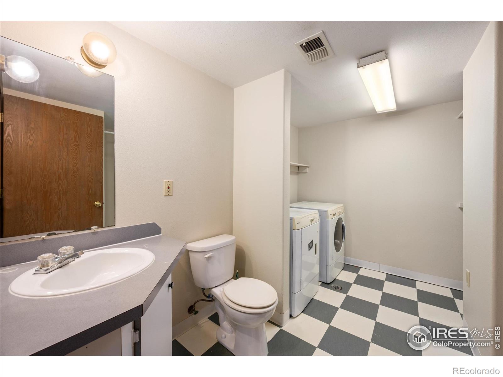 MLS Image #25 for 1955  buena vista place,loveland, Colorado