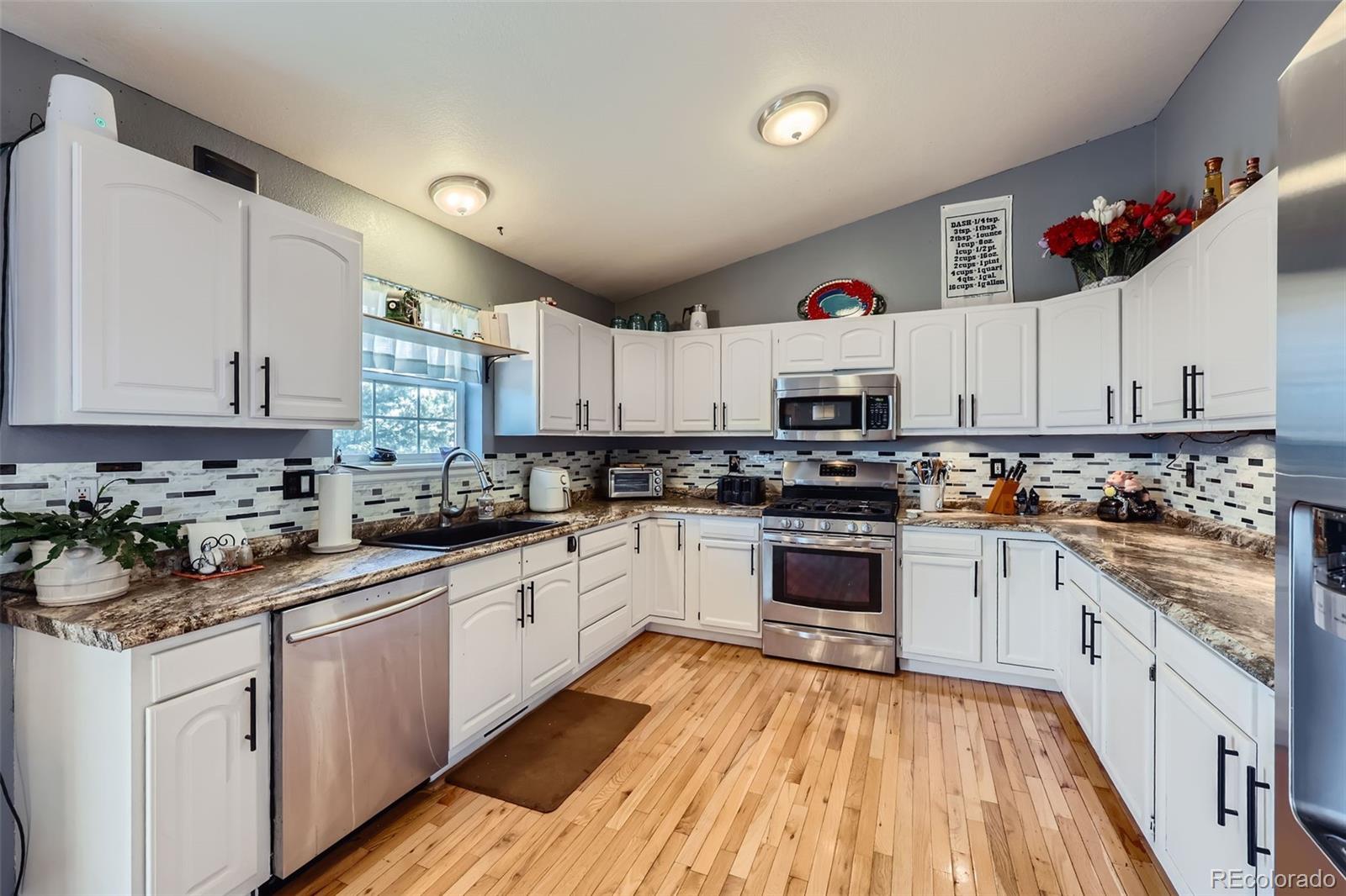 MLS Image #6 for 7716  shenandoah drive,elizabeth, Colorado