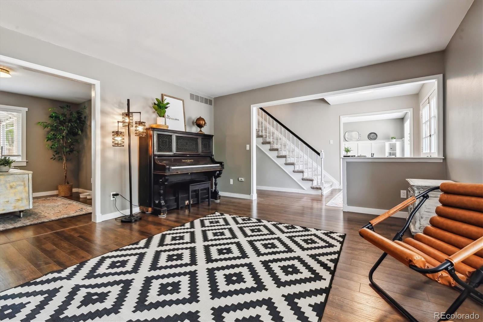MLS Image #6 for 7359 s jay street,littleton, Colorado