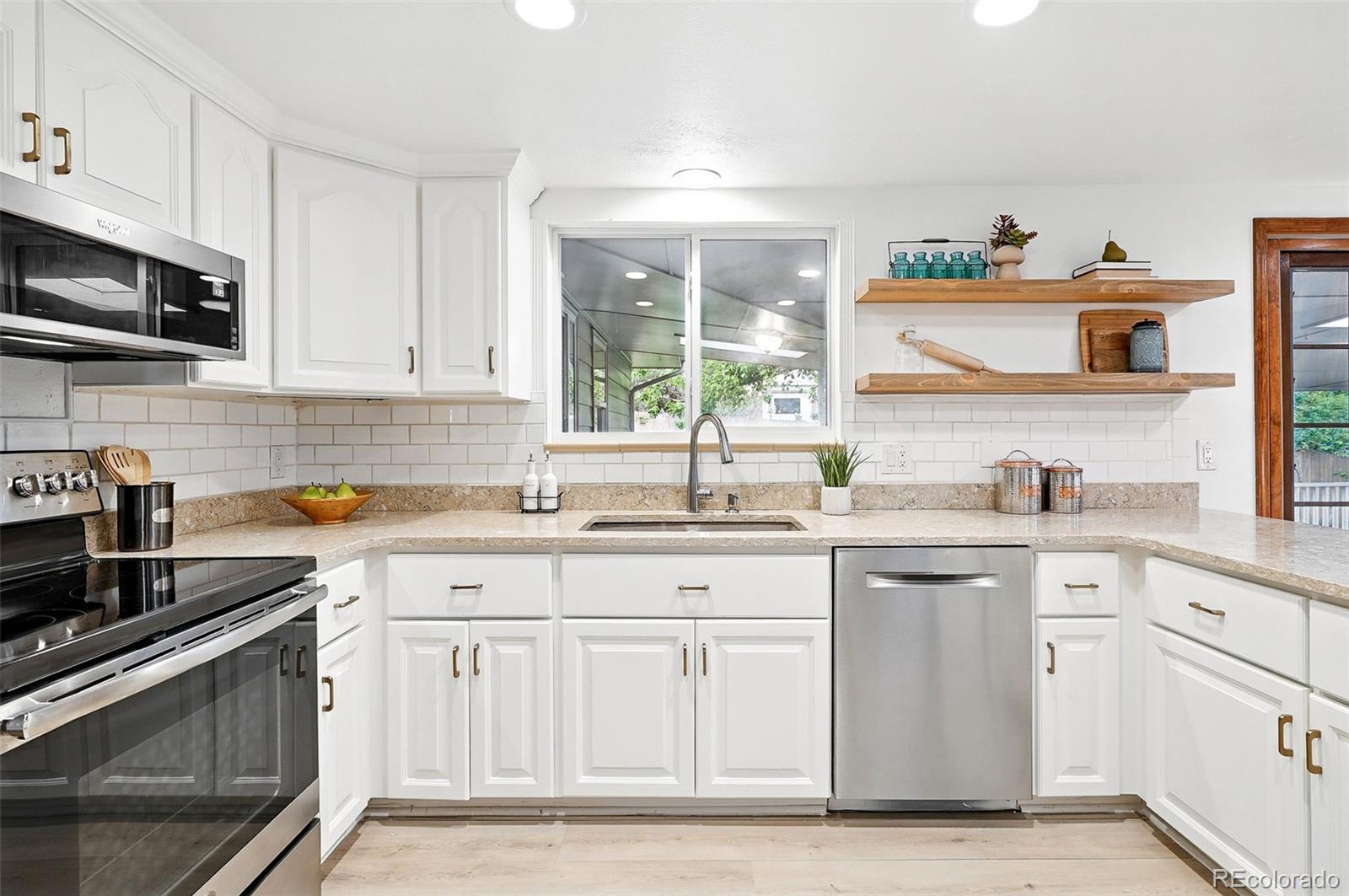 MLS Image #14 for 6874 s detroit circle,centennial, Colorado