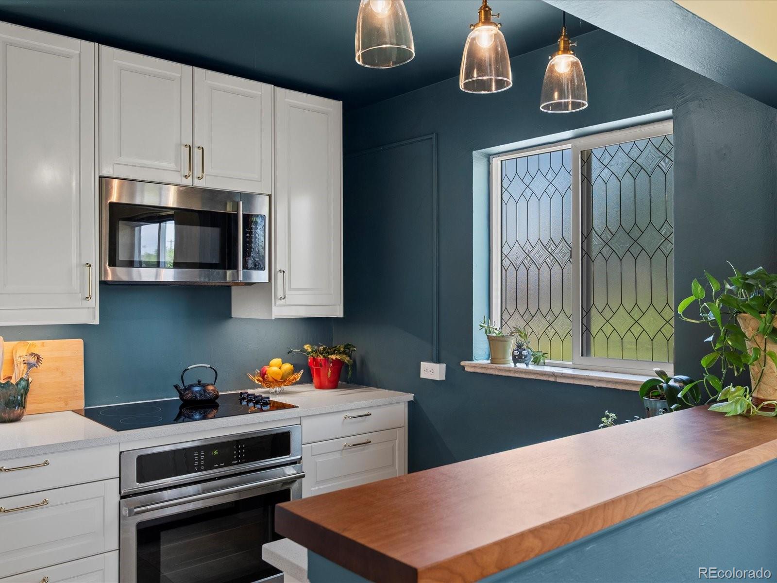MLS Image #8 for 3580  krameria street,denver, Colorado