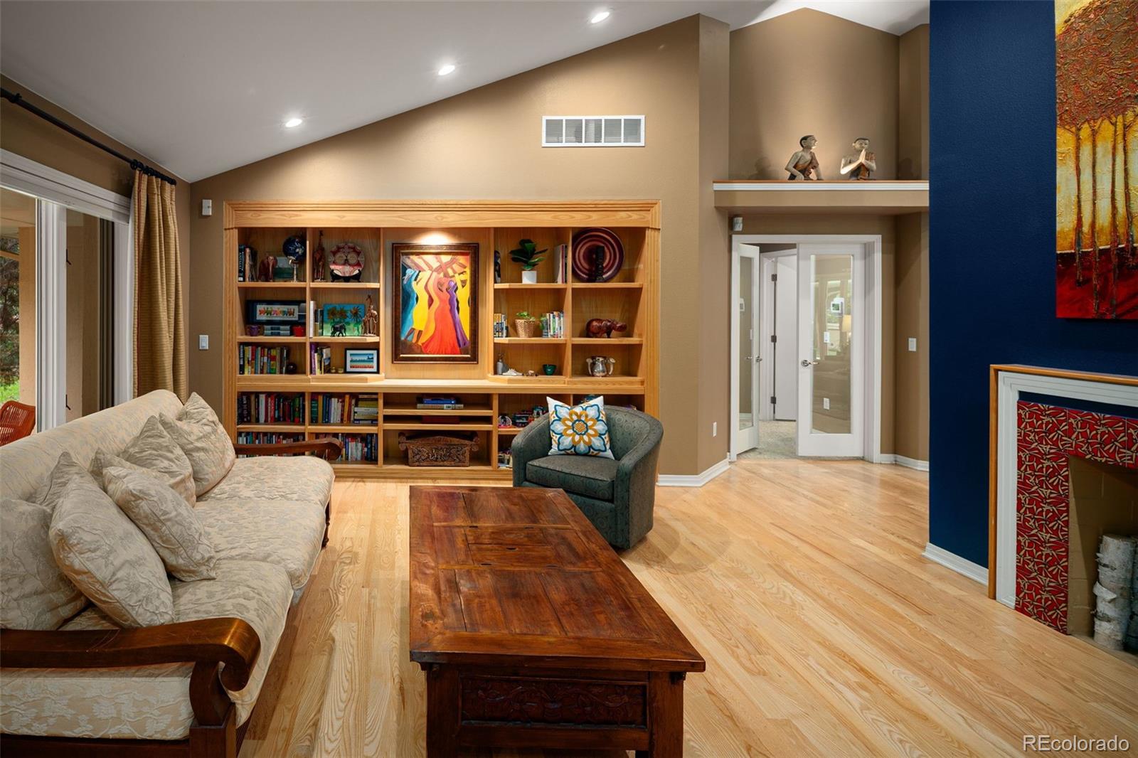 MLS Image #12 for 250 s dahlia street,denver, Colorado
