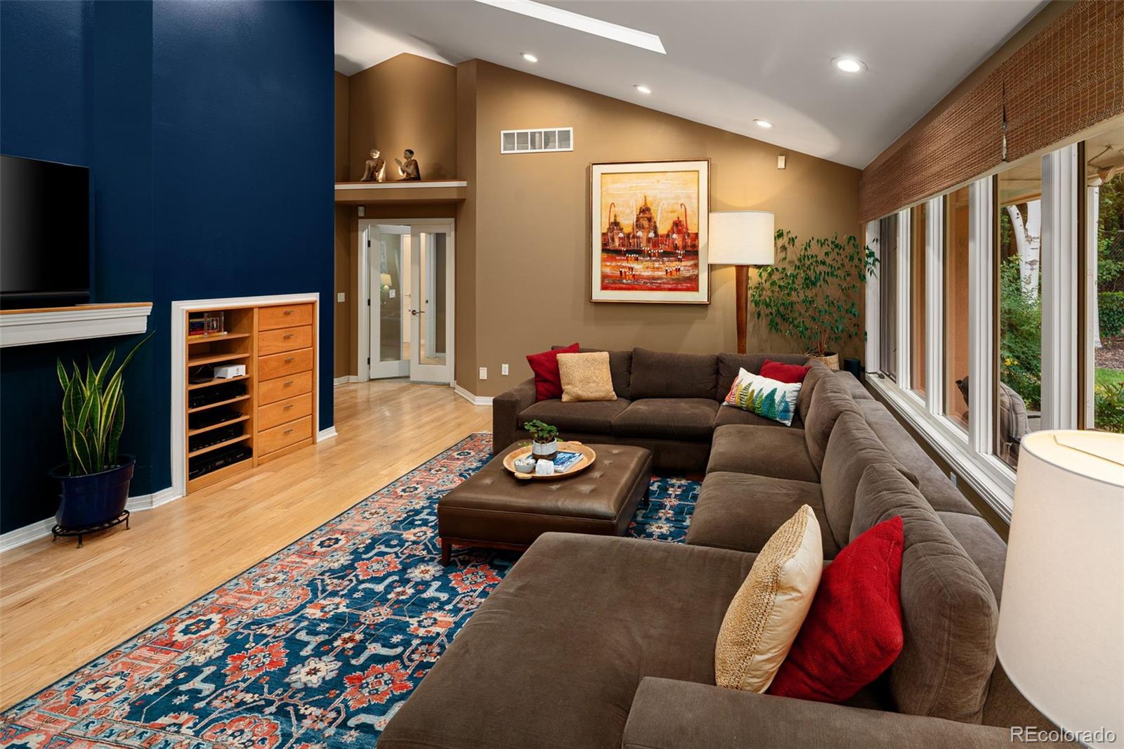 MLS Image #15 for 250 s dahlia street,denver, Colorado