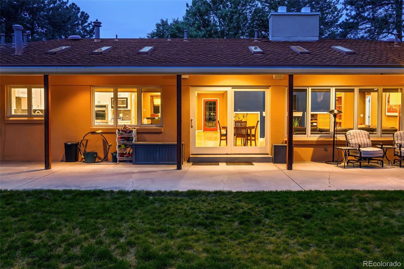 MLS Image #20 for 250 s dahlia street,denver, Colorado