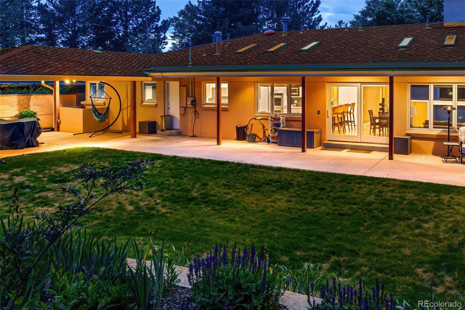 MLS Image #22 for 250 s dahlia street,denver, Colorado