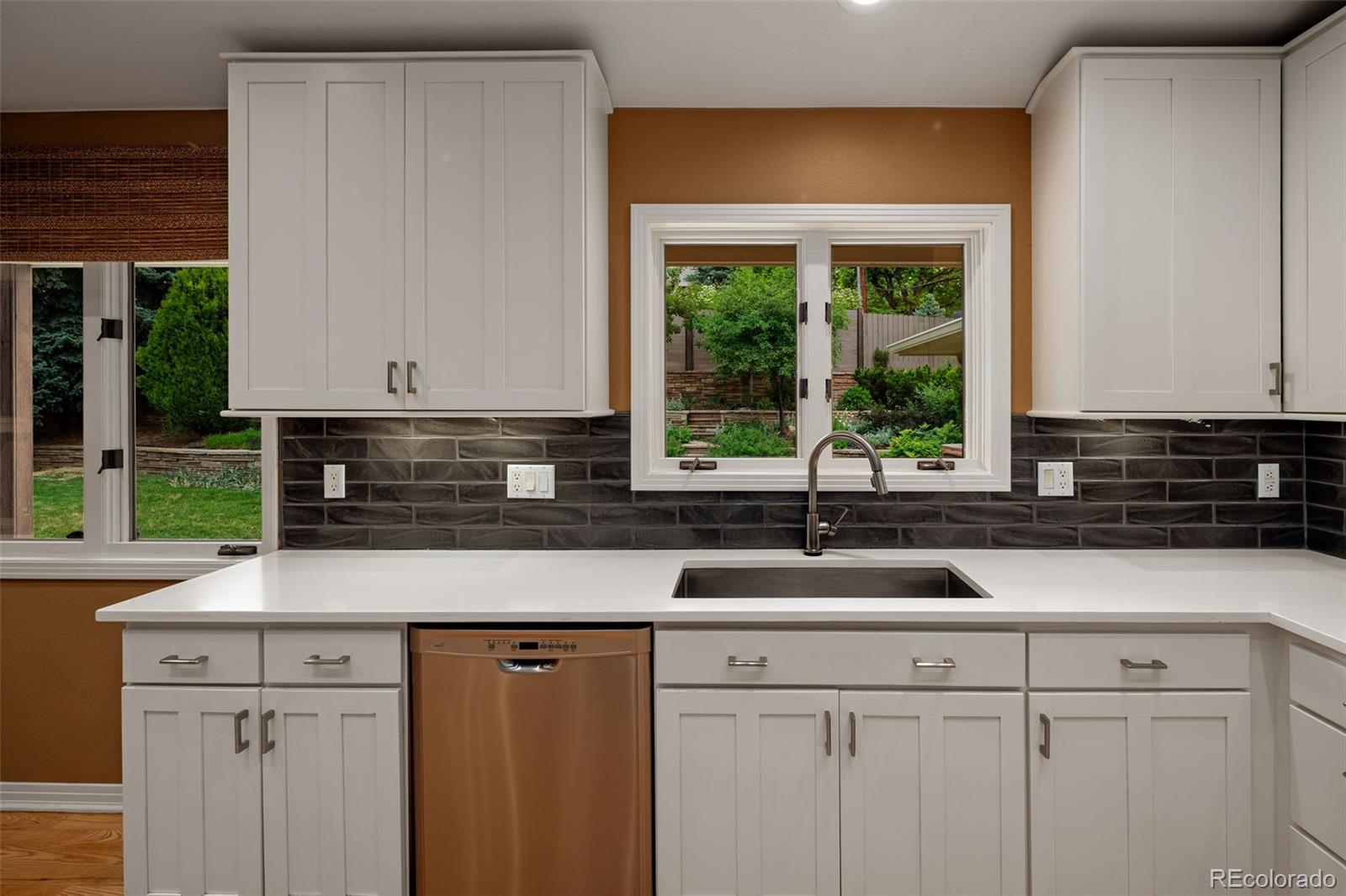 MLS Image #28 for 250 s dahlia street,denver, Colorado