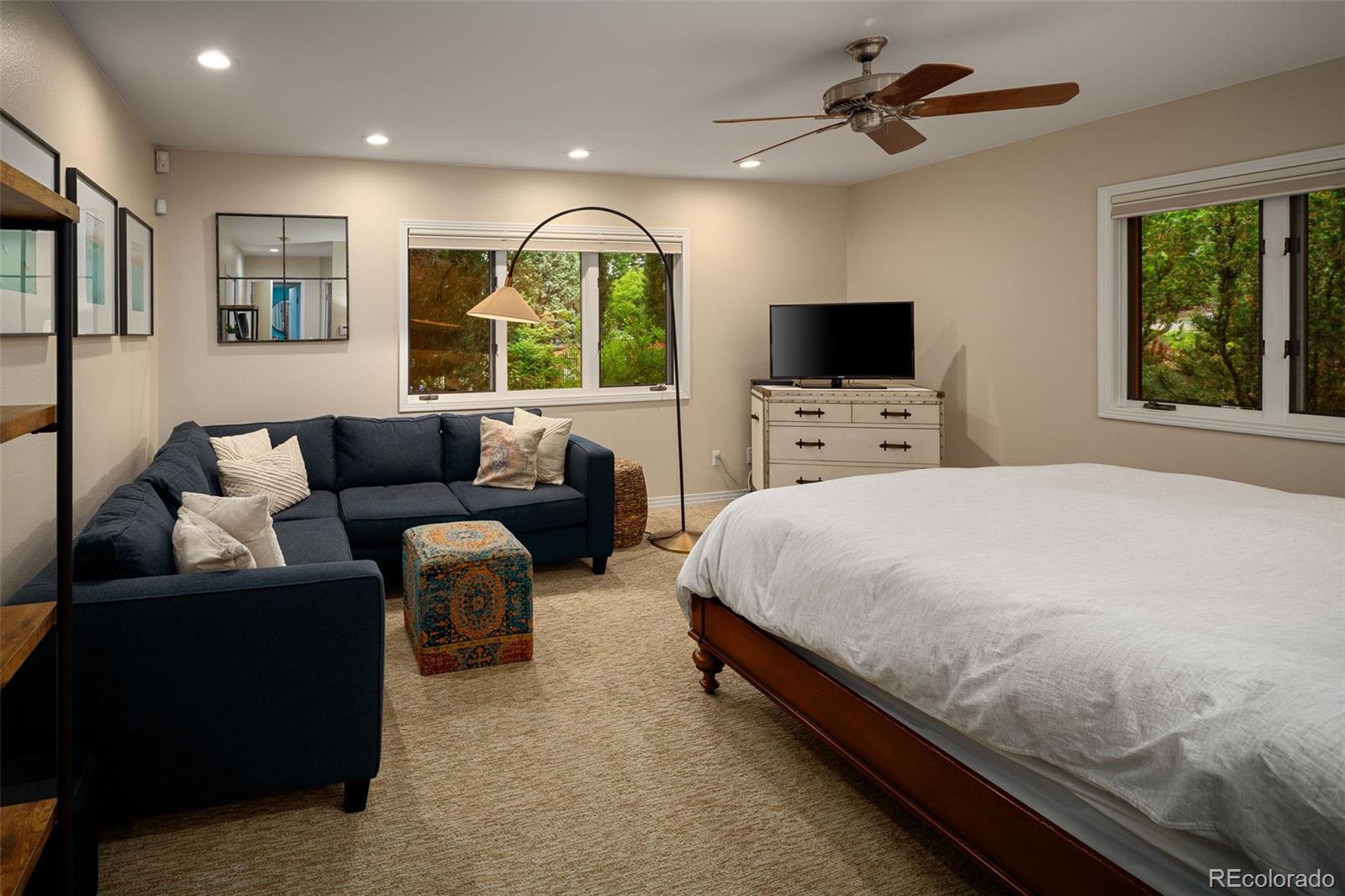 MLS Image #33 for 250 s dahlia street,denver, Colorado