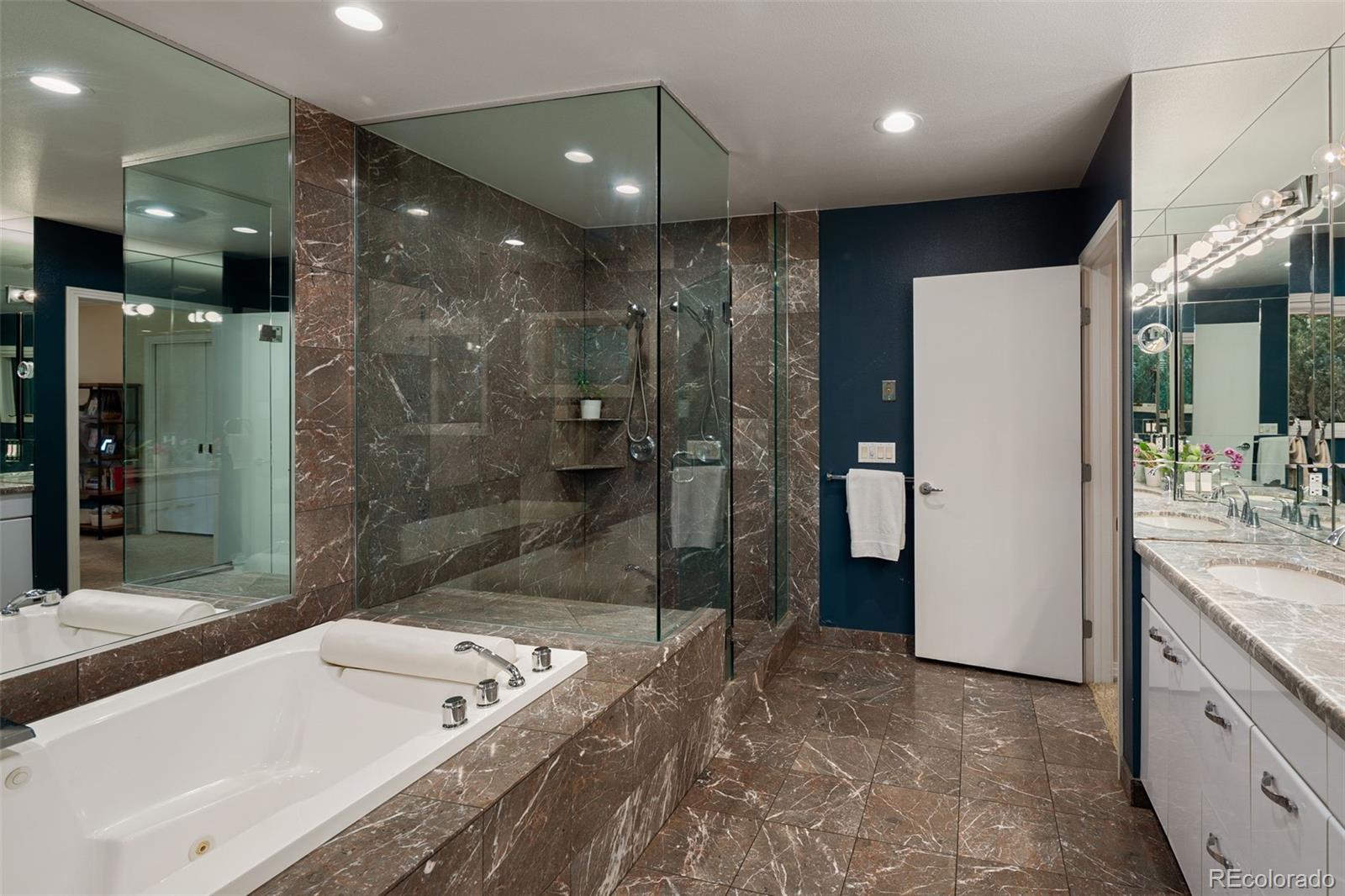 MLS Image #35 for 250 s dahlia street,denver, Colorado