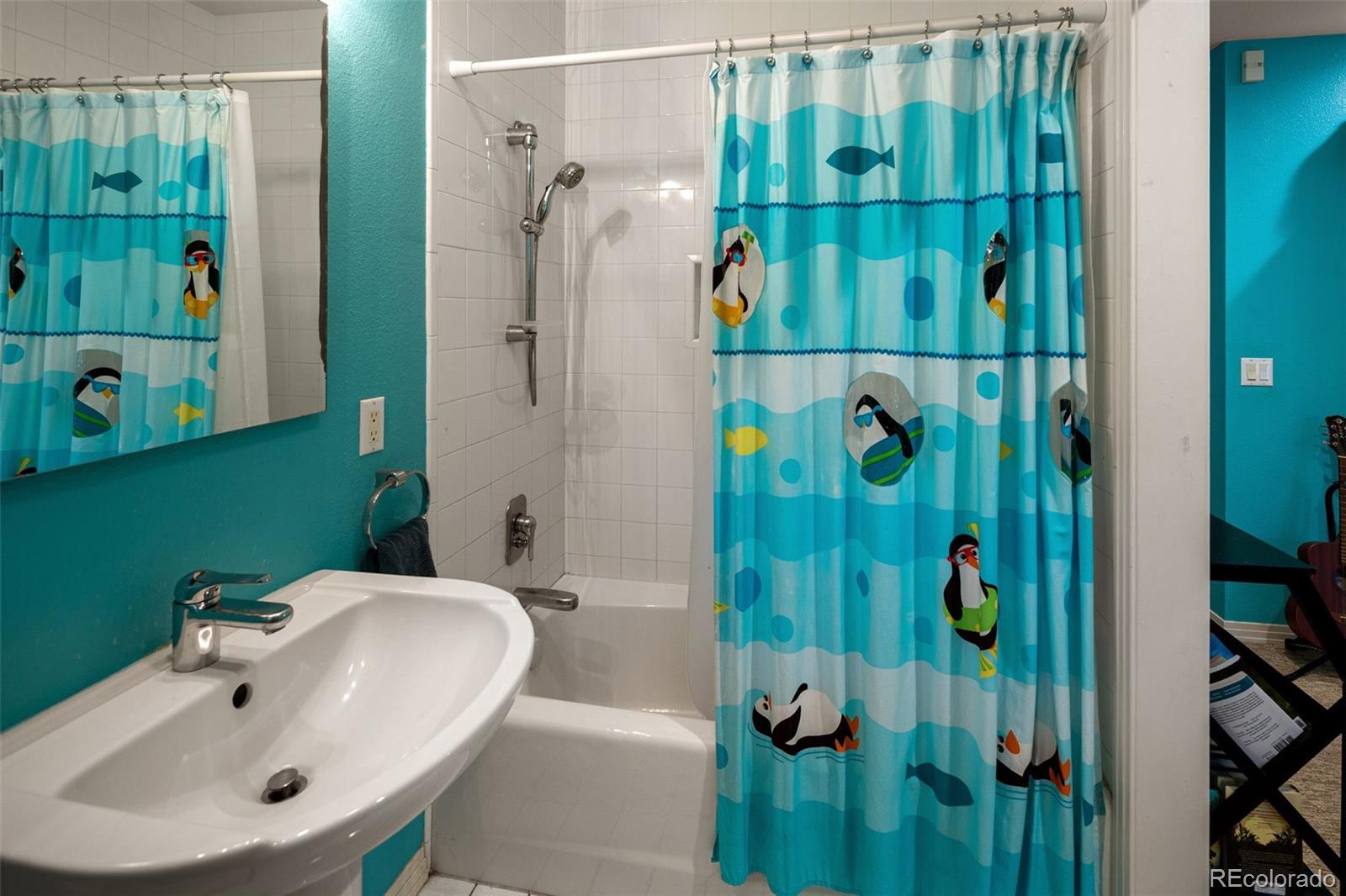 MLS Image #38 for 250 s dahlia street,denver, Colorado