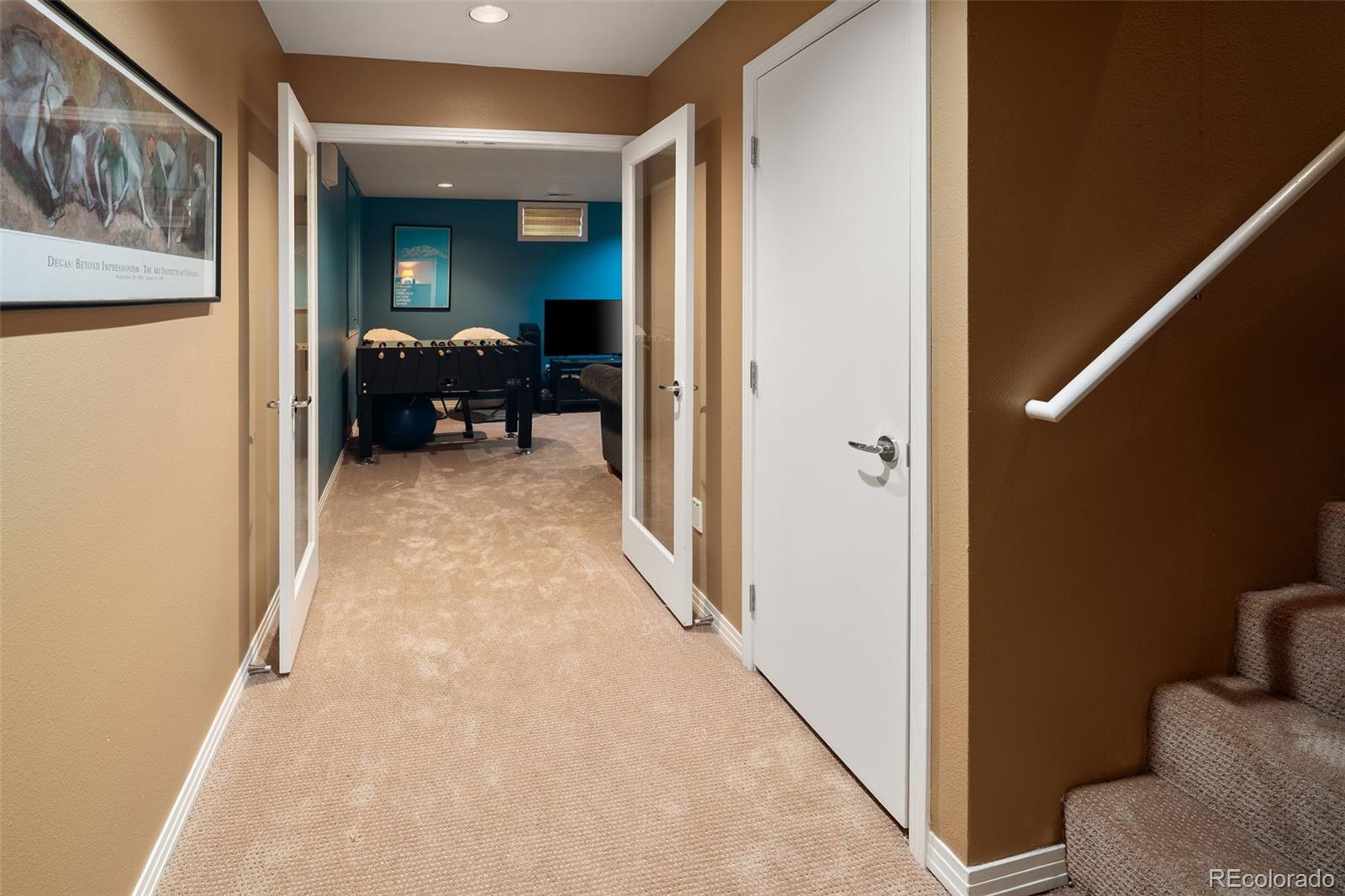 MLS Image #42 for 250 s dahlia street,denver, Colorado