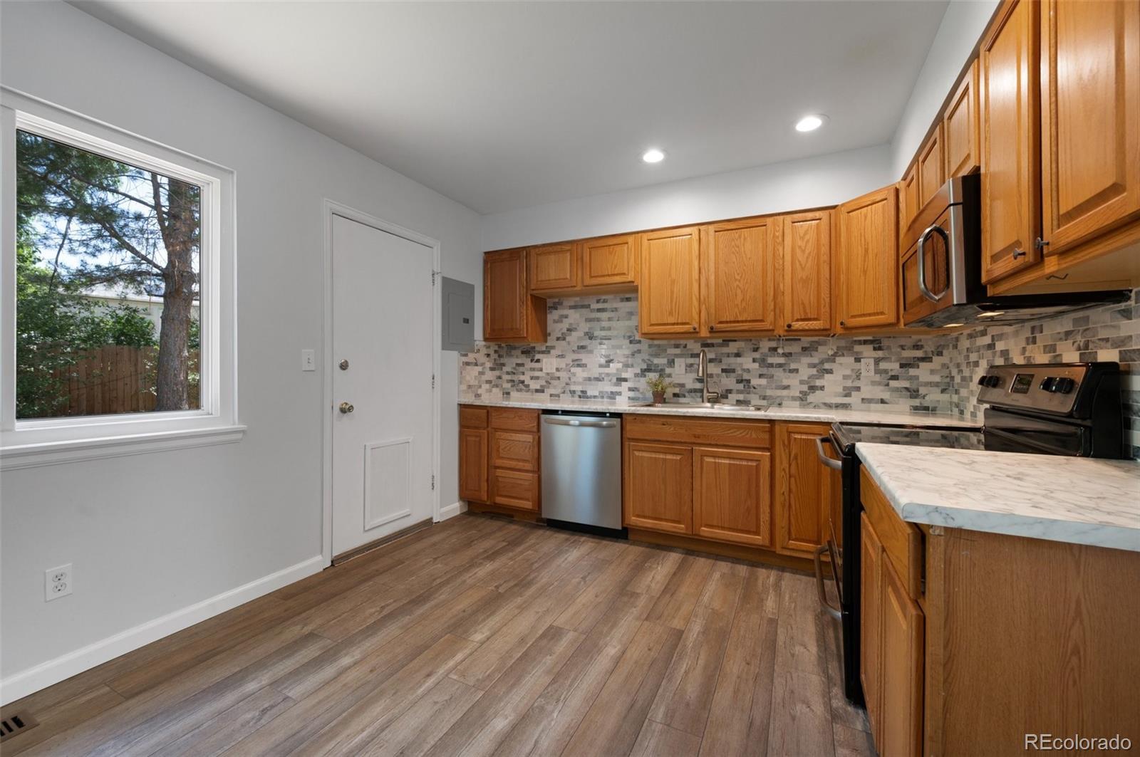 MLS Image #8 for 4446  frost drive,colorado springs, Colorado