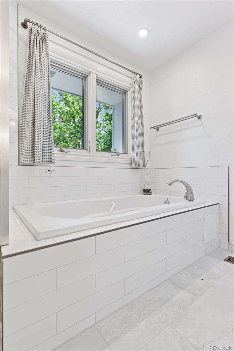 MLS Image #31 for 6075 s filbert court,centennial, Colorado