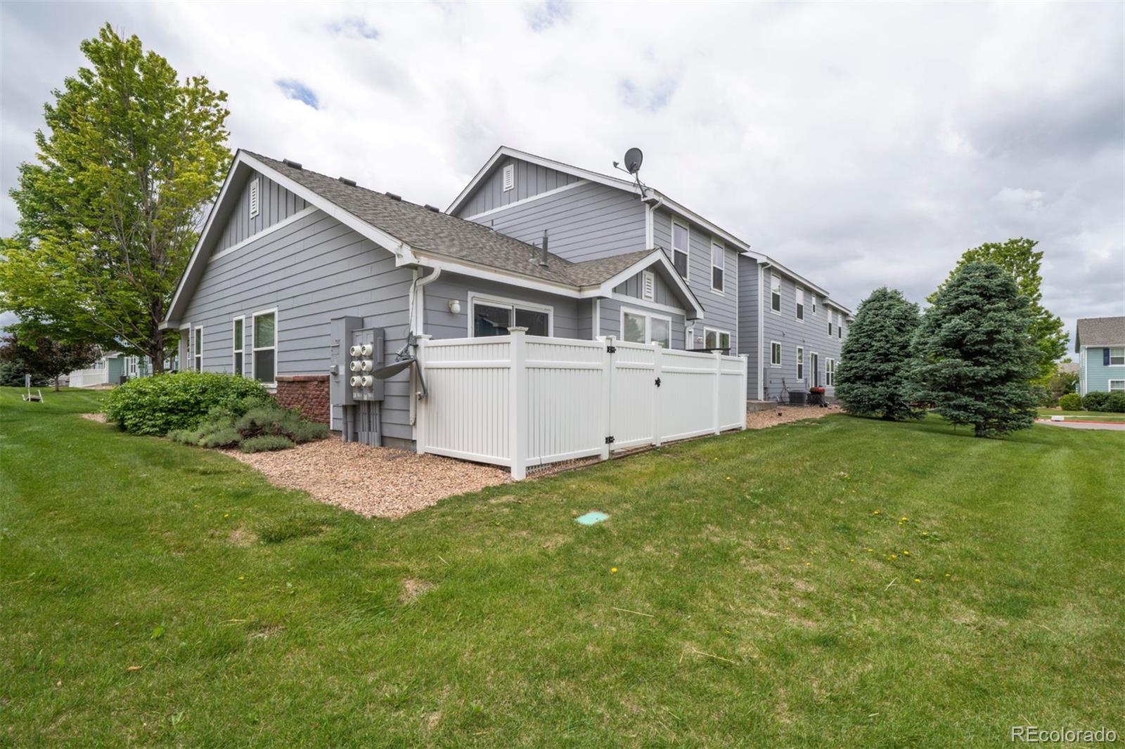 MLS Image #4 for 19249 e 58th avenue d,denver, Colorado