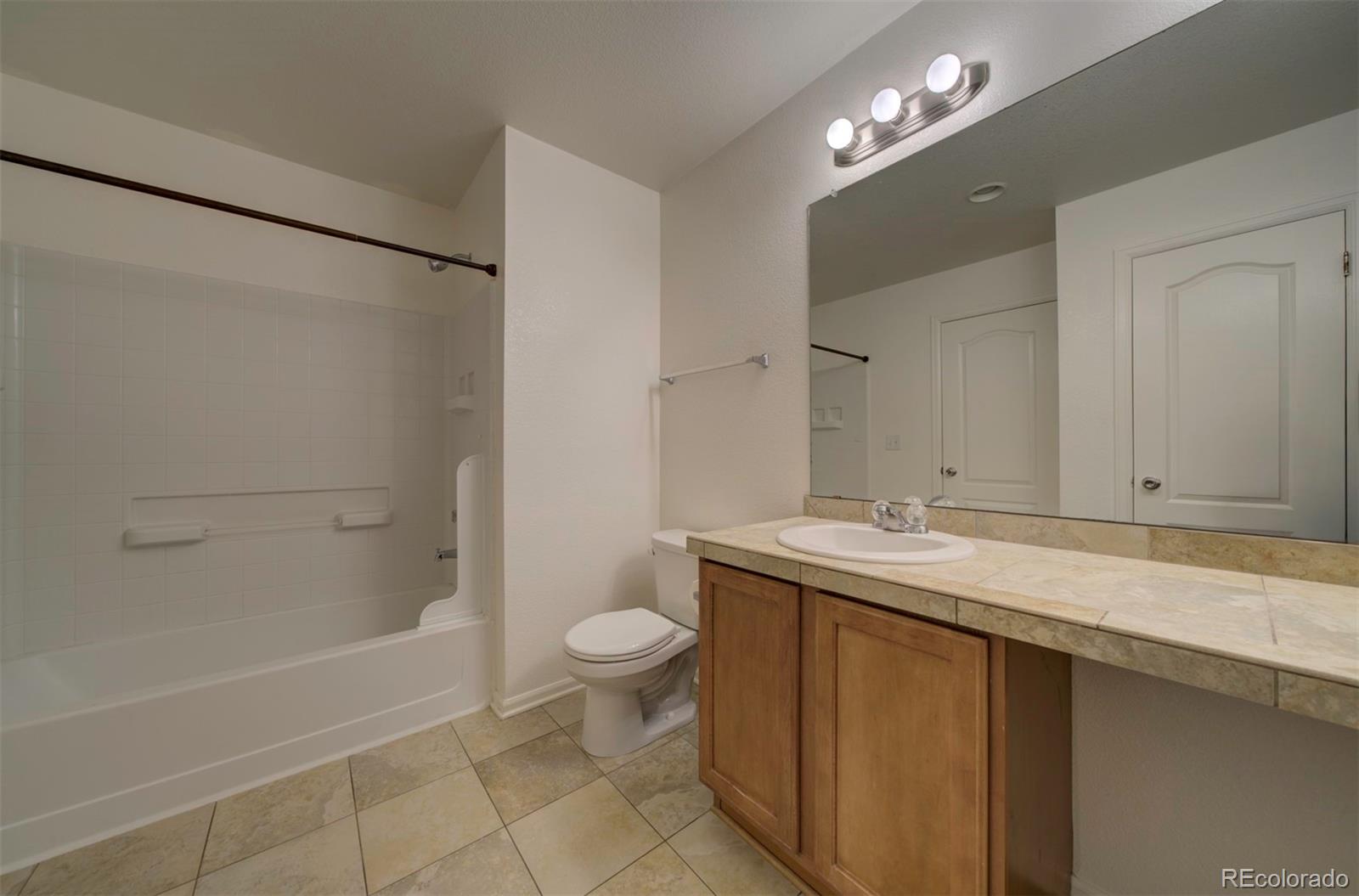 MLS Image #40 for 19249 e 58th avenue d,denver, Colorado