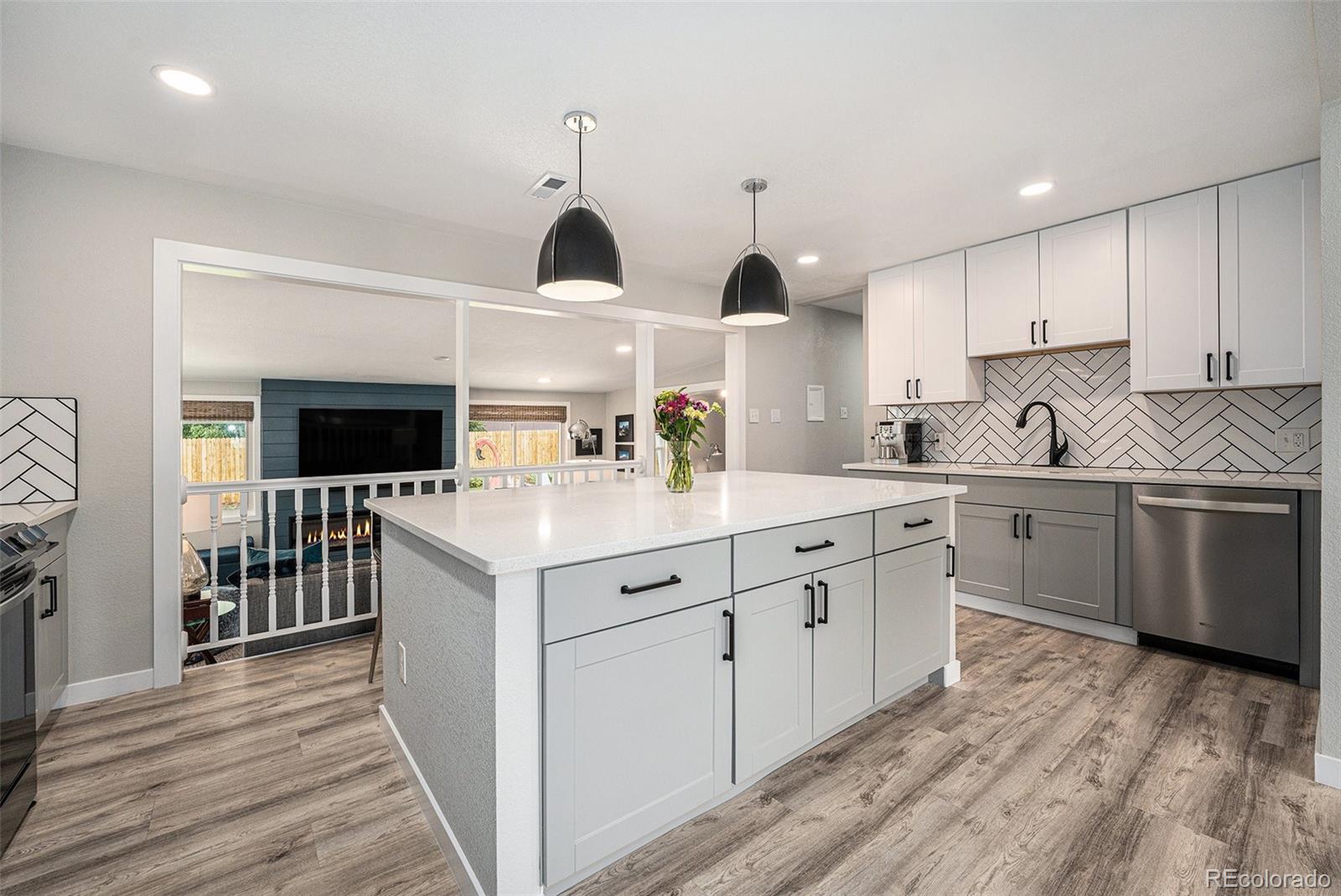 MLS Image #4 for 1892 s meade street,denver, Colorado