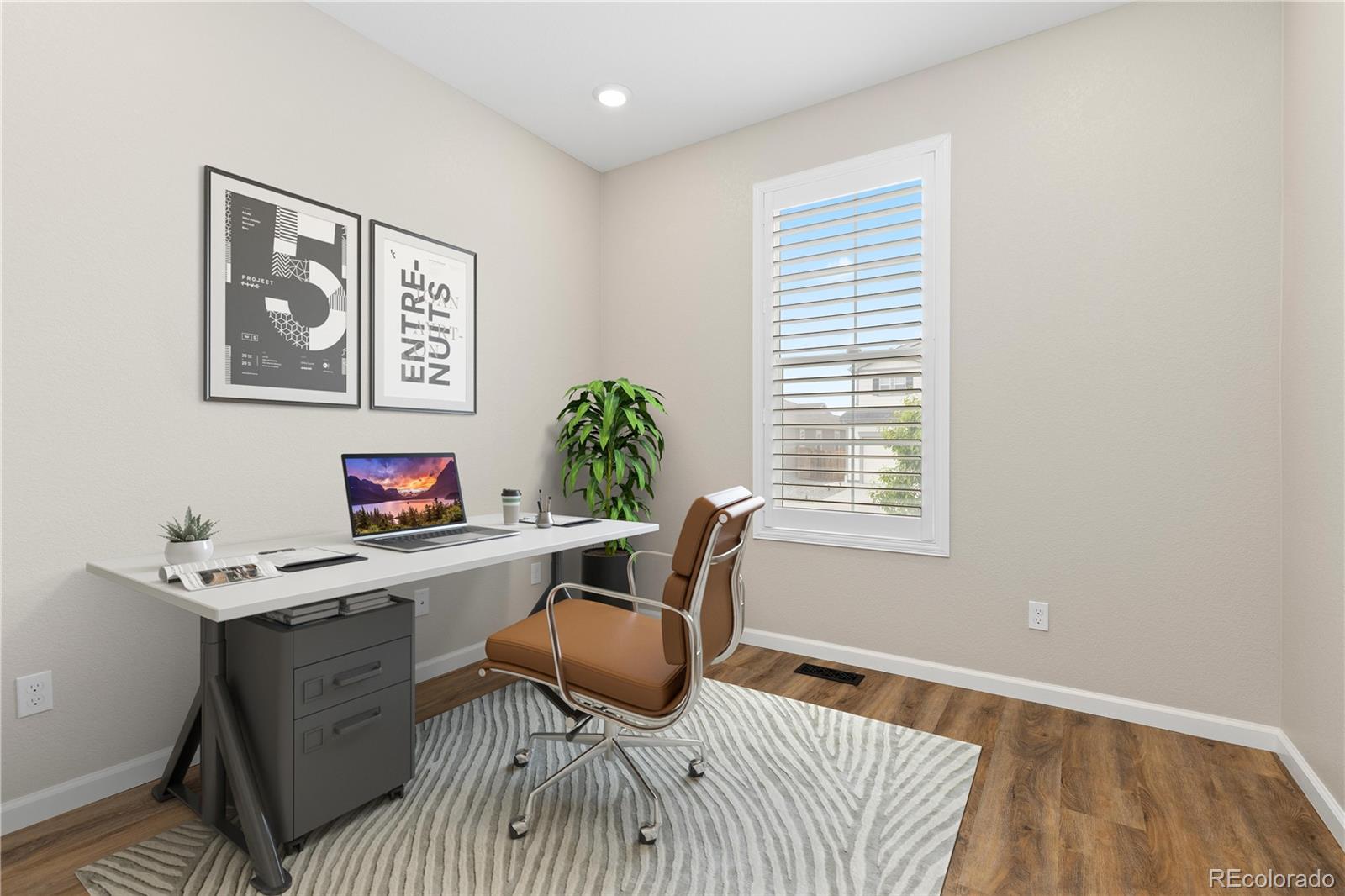 MLS Image #13 for 27639 e 7th lane,aurora, Colorado