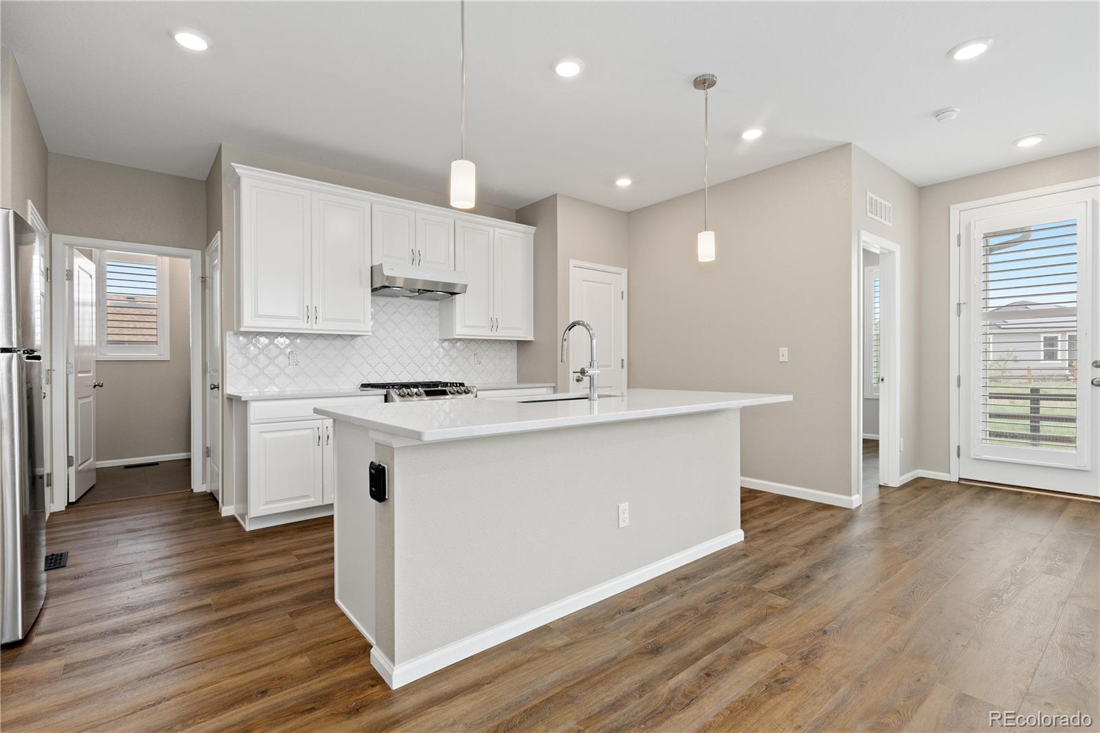 MLS Image #2 for 27639 e 7th lane,aurora, Colorado