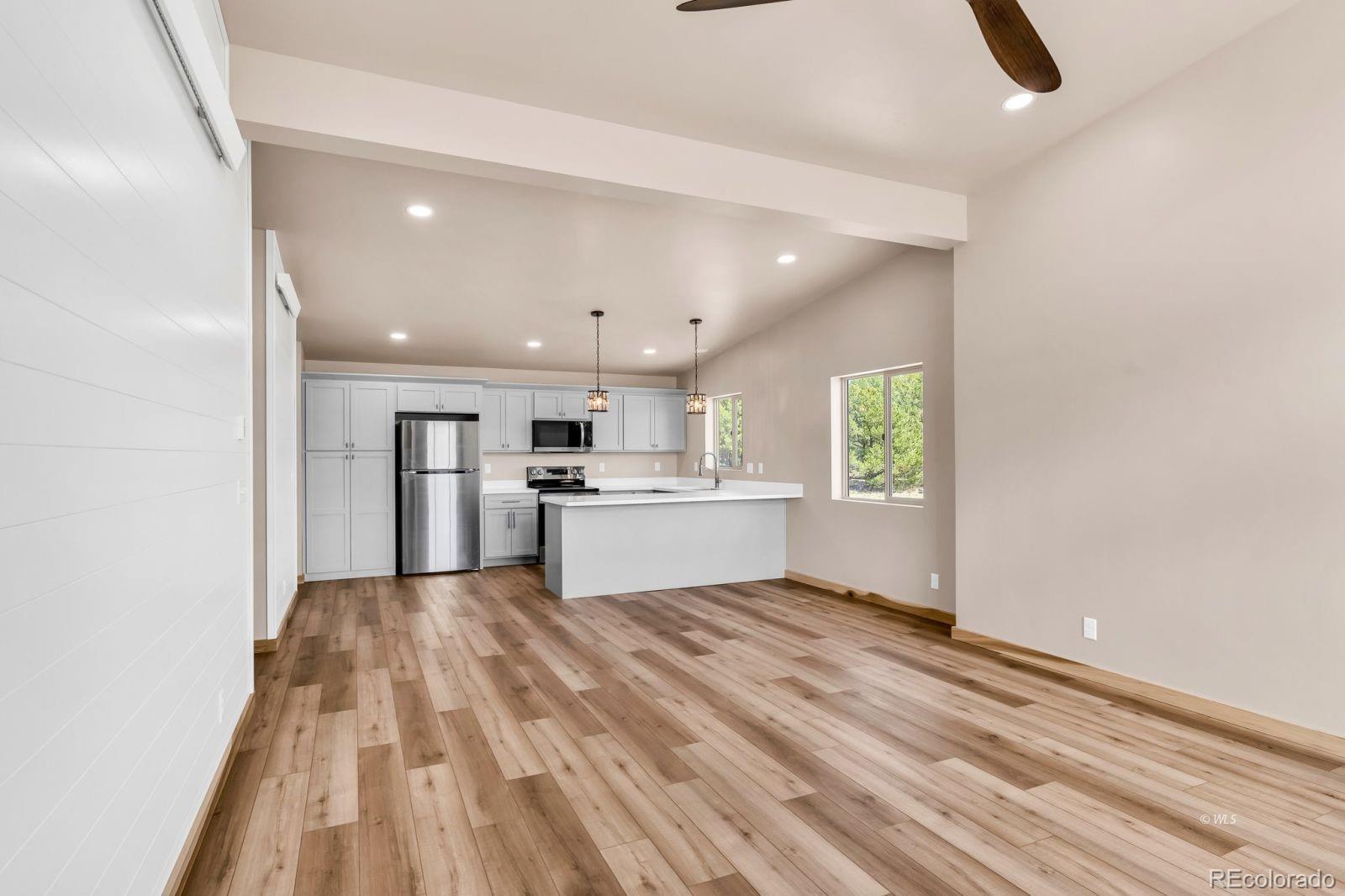 MLS Image #4 for 388  14th trail,cotopaxi, Colorado