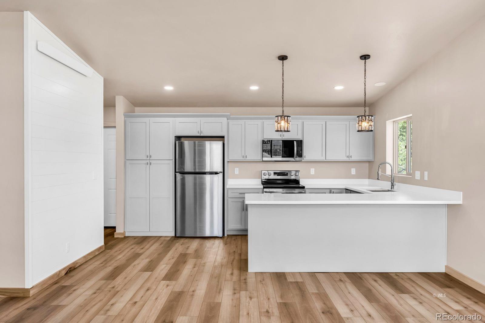 MLS Image #9 for 388  14th trail,cotopaxi, Colorado
