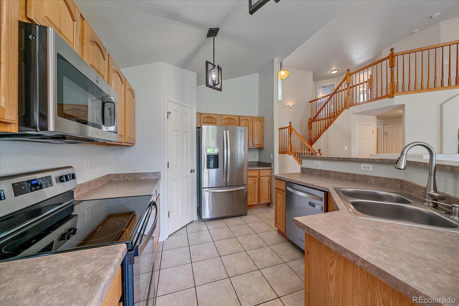 MLS Image #13 for 10723 w 54th place,arvada, Colorado