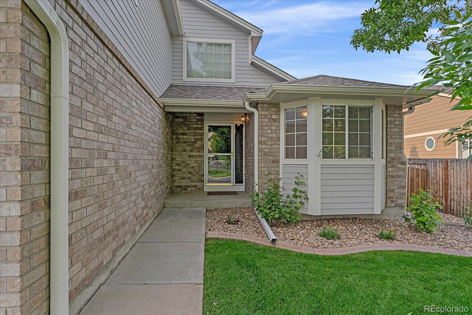 MLS Image #3 for 10723 w 54th place,arvada, Colorado