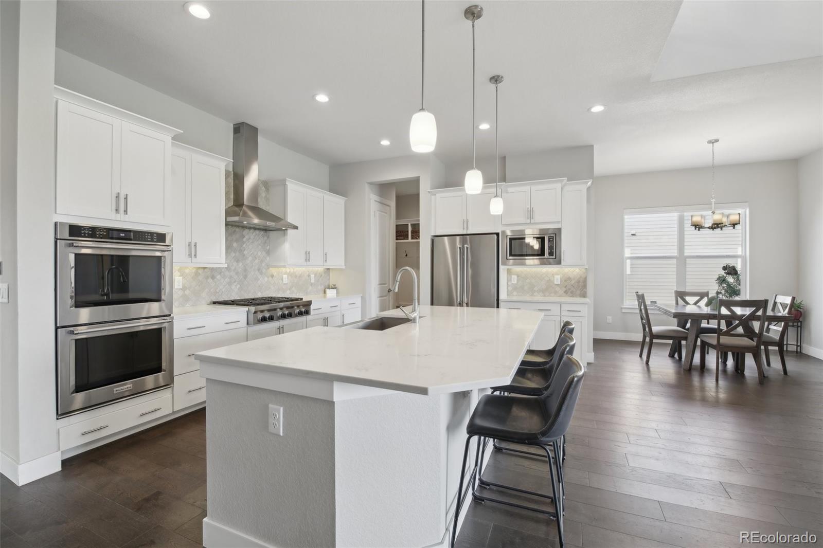 MLS Image #3 for 8803  antero court,arvada, Colorado