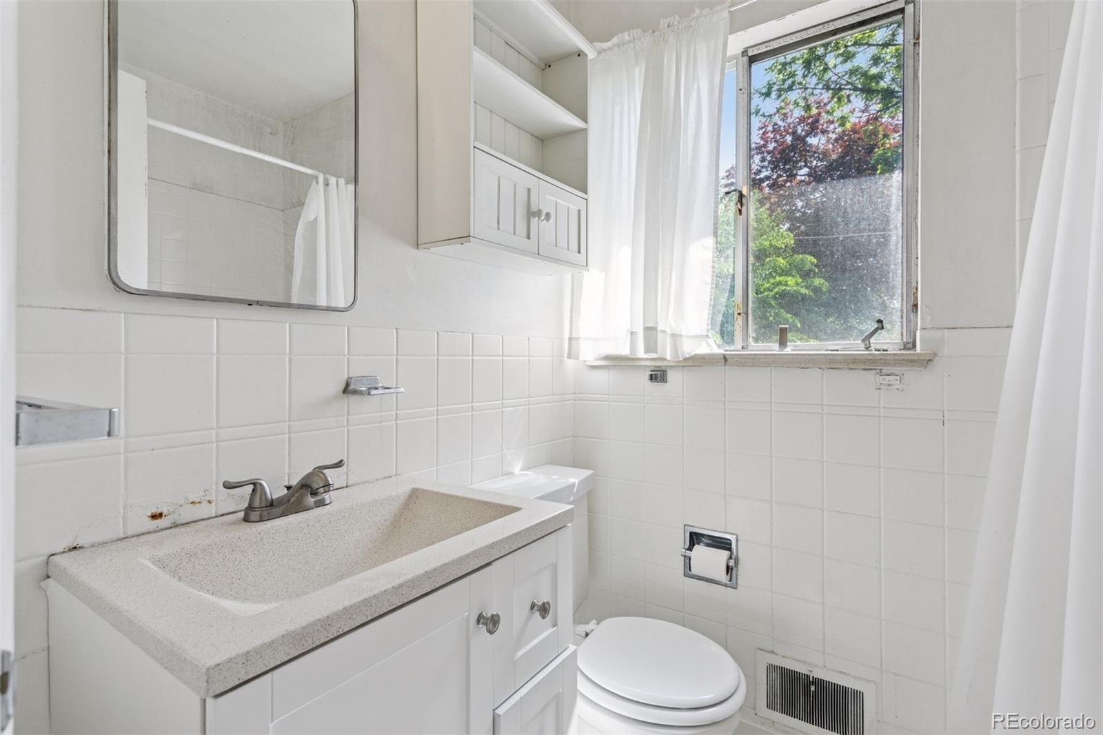 MLS Image #20 for 1742 s forest street,denver, Colorado