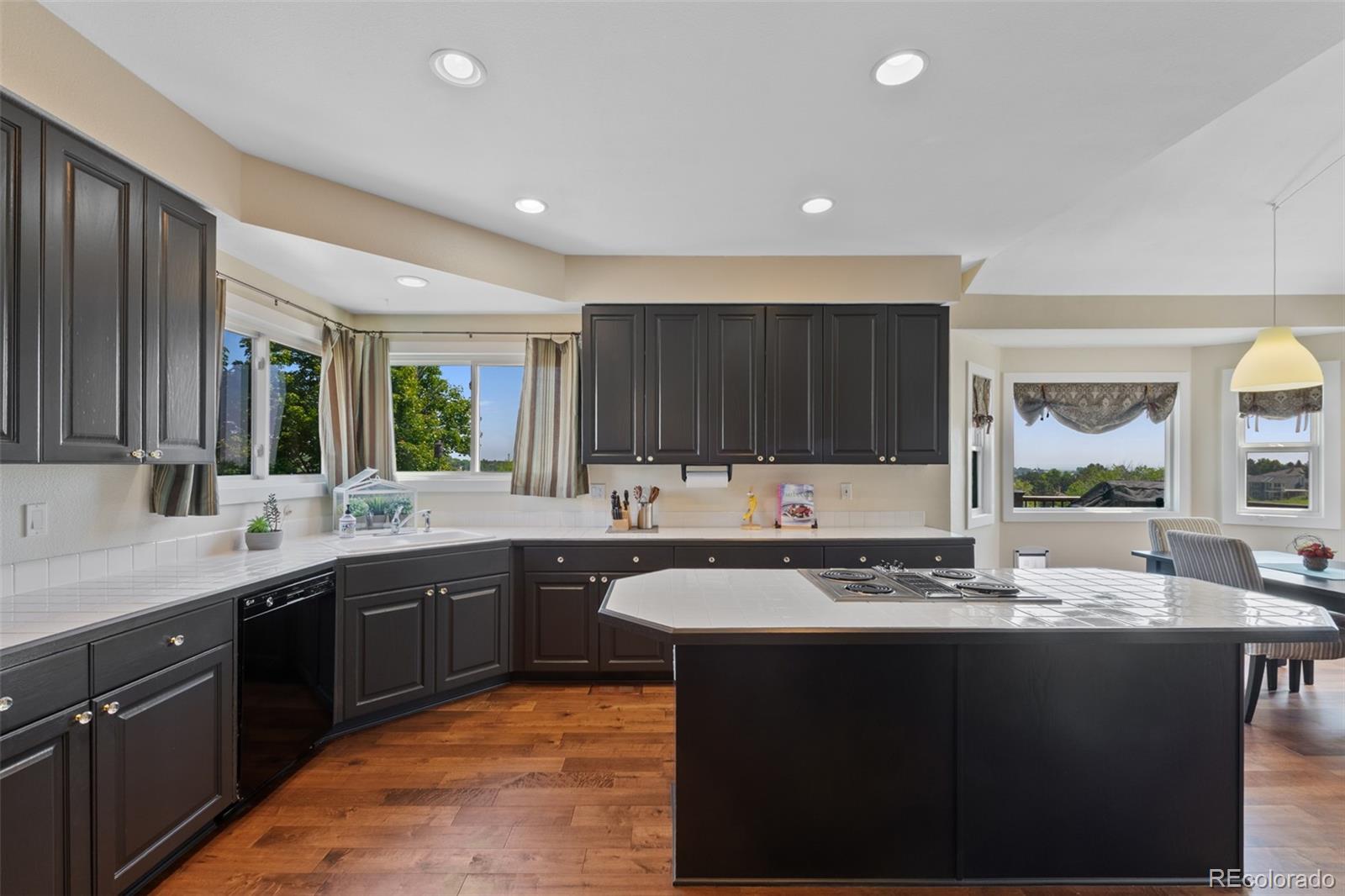 MLS Image #9 for 7056 s owens street,littleton, Colorado