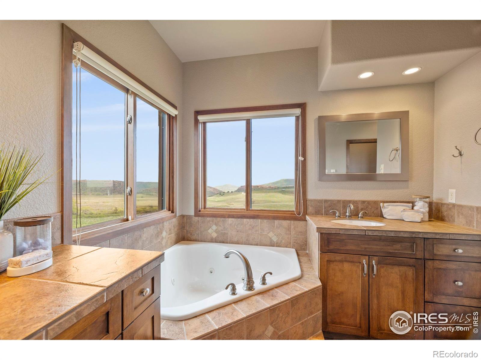 MLS Image #11 for 183  red bear road,laporte, Colorado