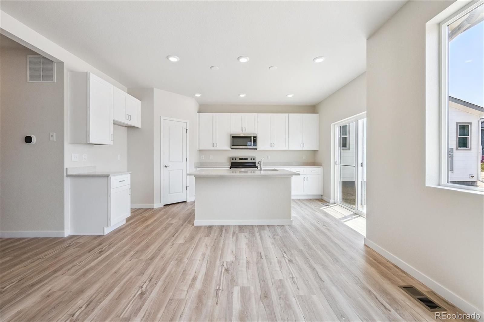 MLS Image #8 for 1448  orchard street,brighton, Colorado
