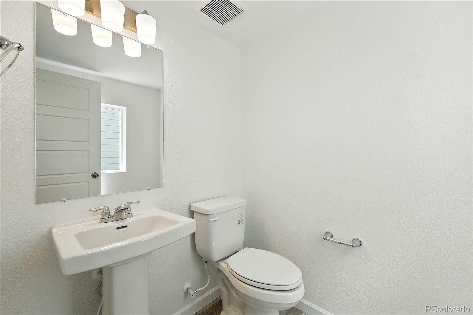 MLS Image #11 for 2086  wagon wheel aly ,brighton, Colorado