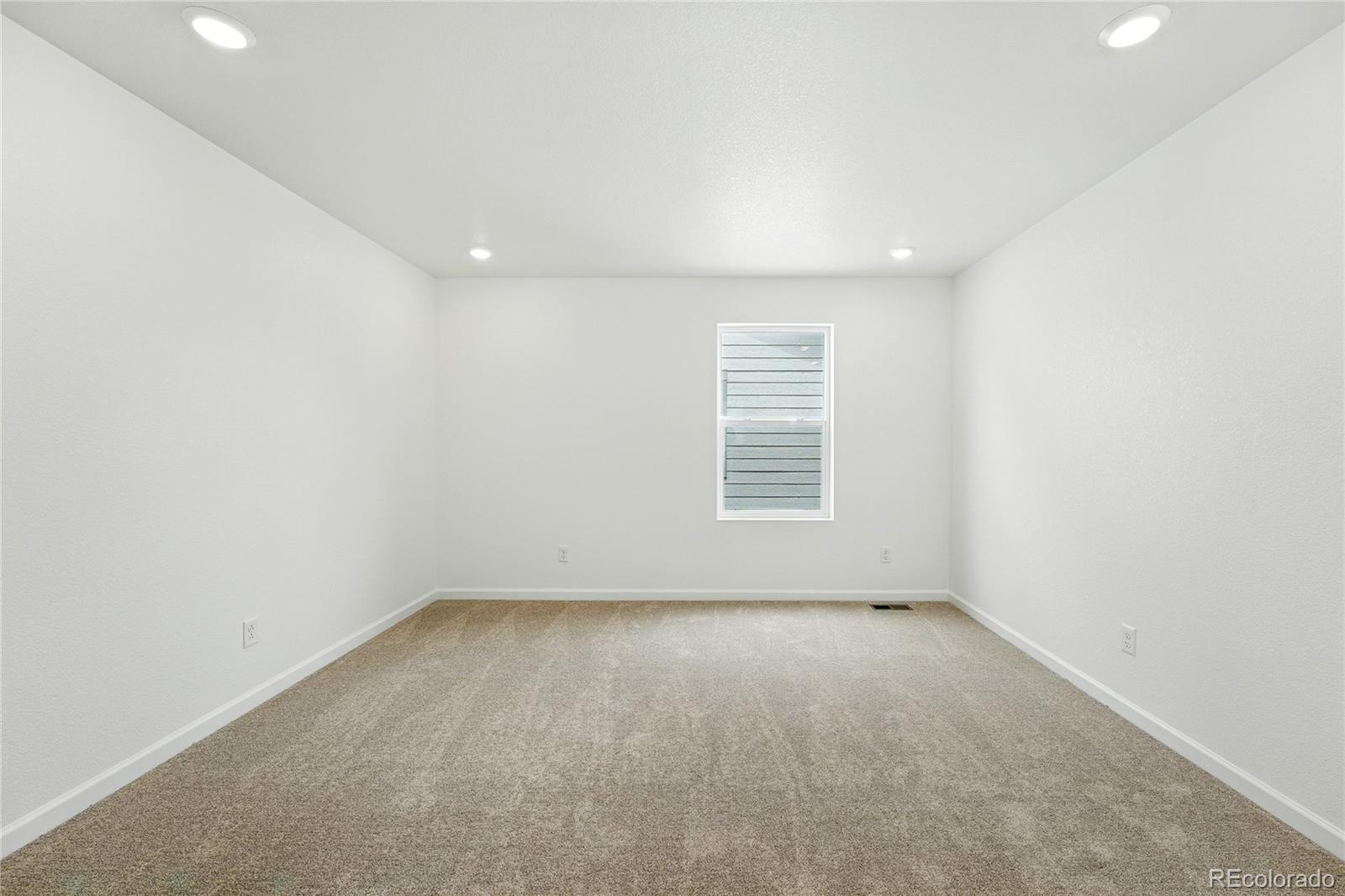 MLS Image #14 for 2086  wagon wheel aly ,brighton, Colorado