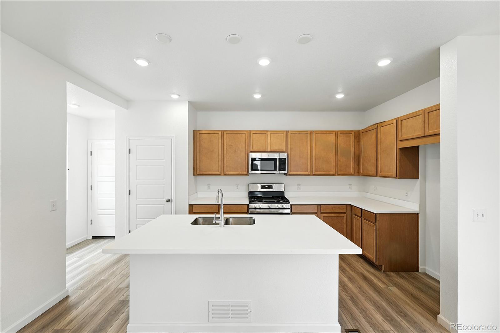 MLS Image #5 for 2086  wagon wheel aly ,brighton, Colorado