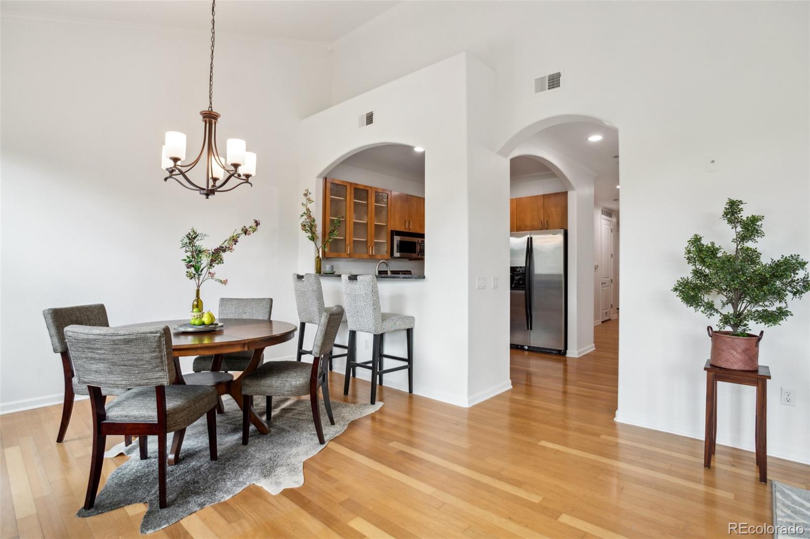 MLS Image #8 for 2100 n humboldt street 302,denver, Colorado