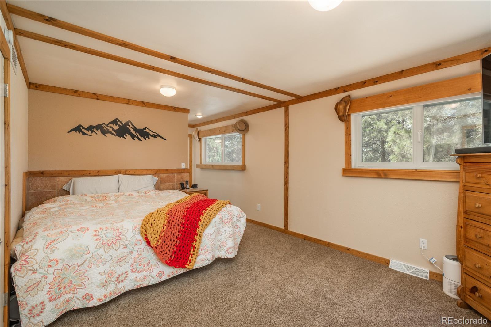MLS Image #14 for 33589  robin court,elizabeth, Colorado