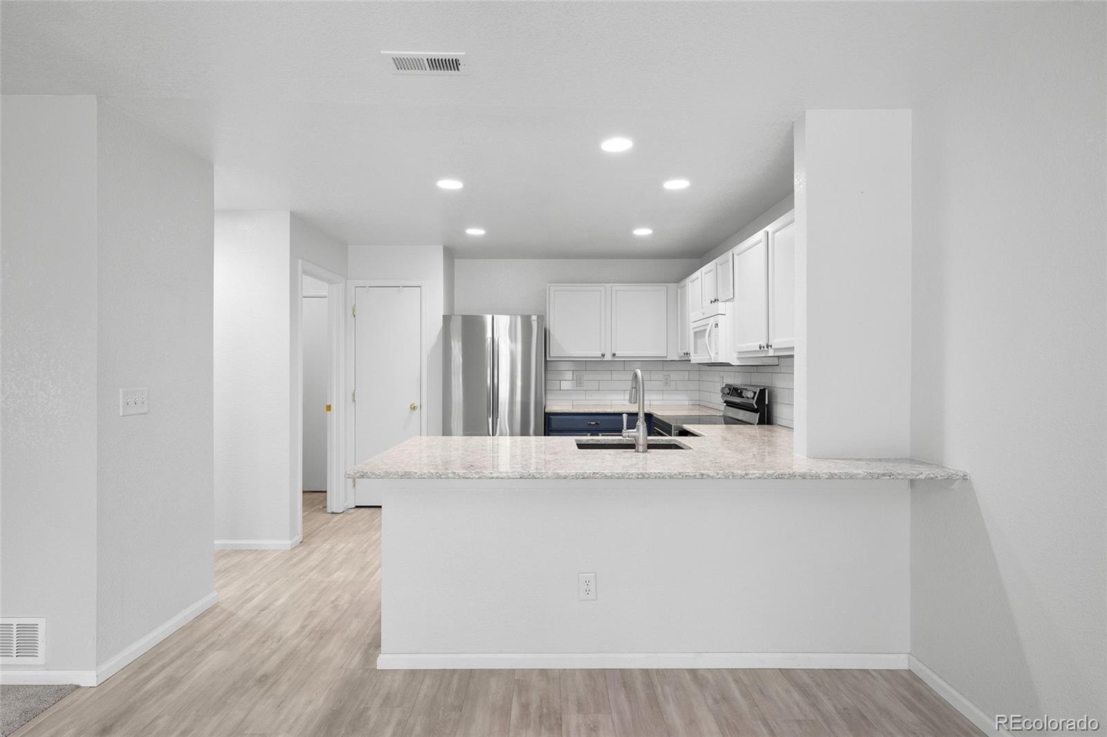 MLS Image #5 for 9569  elk mountain circle,littleton, Colorado
