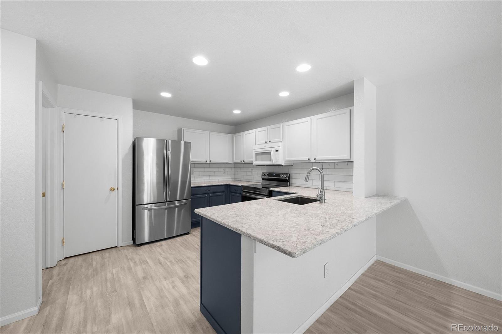 MLS Image #9 for 9569  elk mountain circle,littleton, Colorado