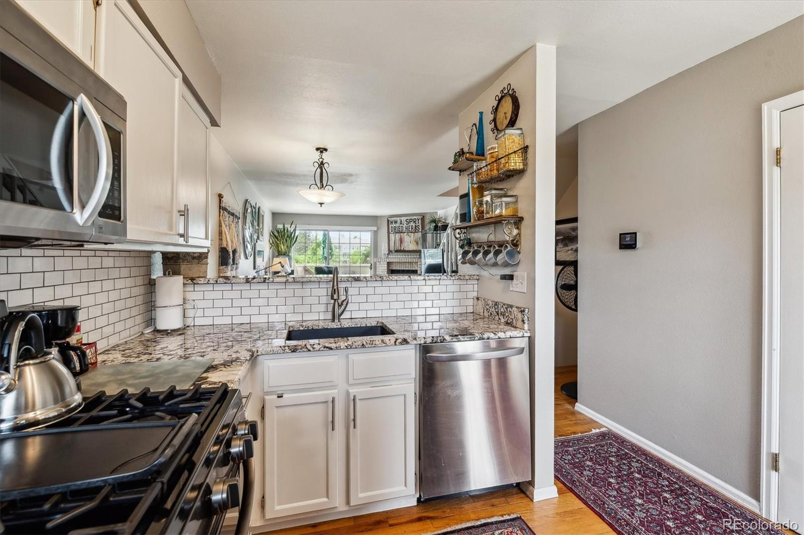 MLS Image #6 for 1818 s quebec way 4,denver, Colorado