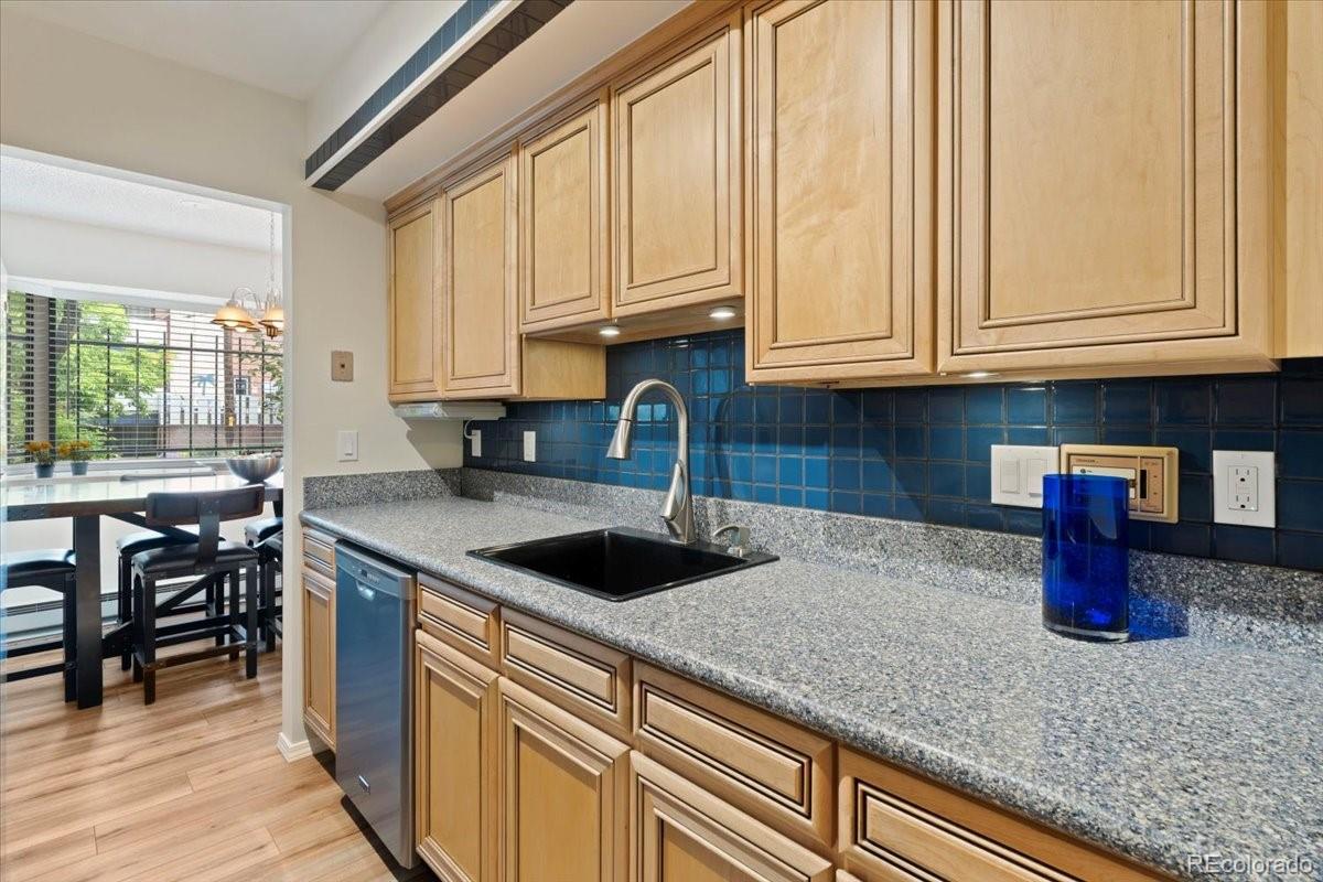 MLS Image #7 for 534 e 7th avenue 101,denver, Colorado