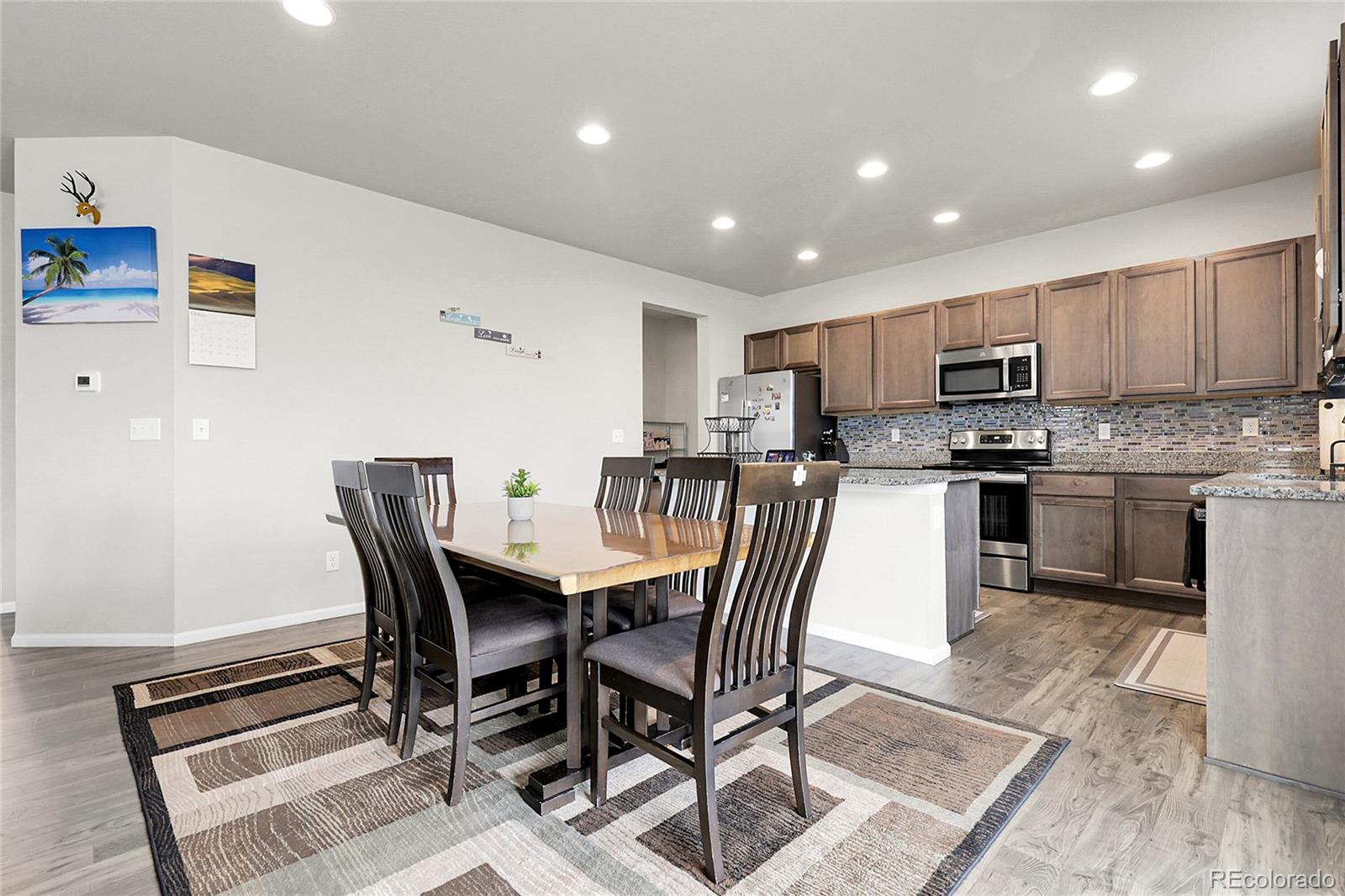 MLS Image #13 for 6484 n ceylon court,denver, Colorado