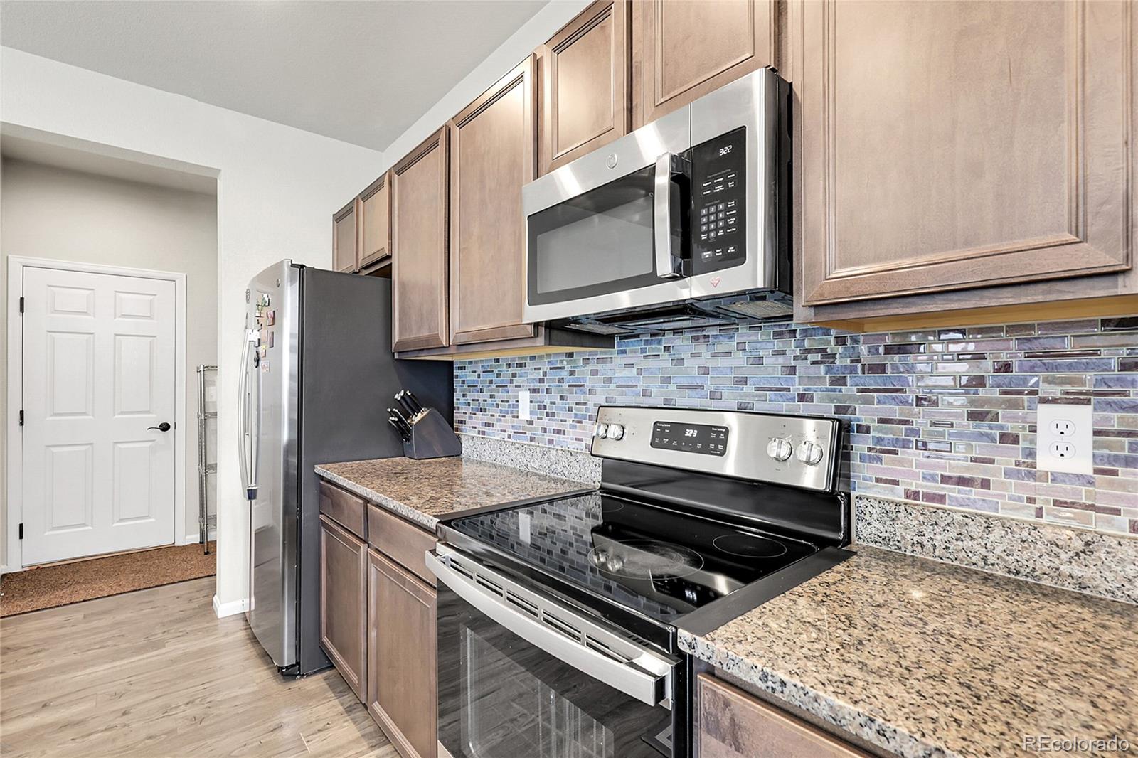 MLS Image #17 for 6484 n ceylon court,denver, Colorado