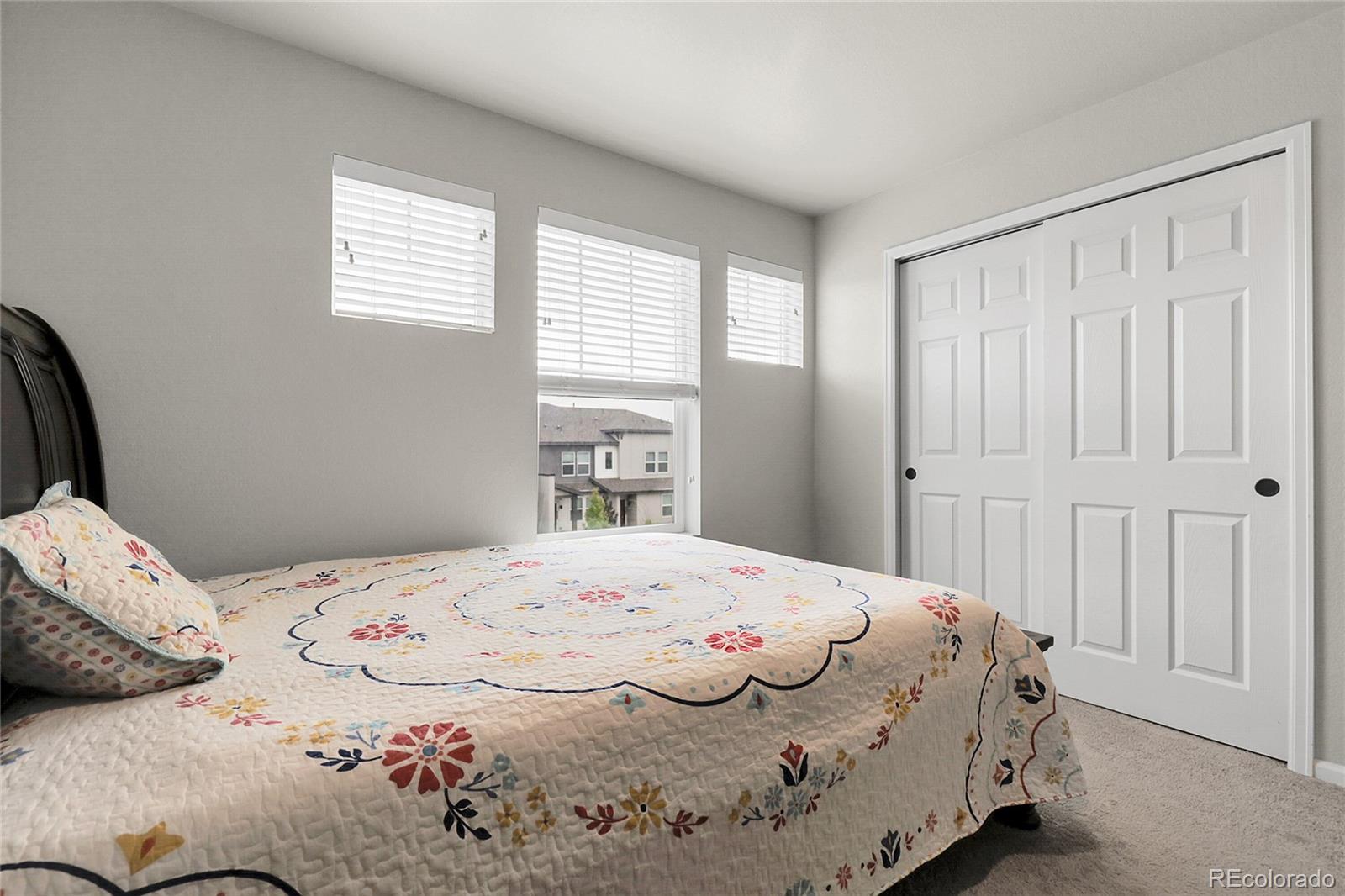 MLS Image #36 for 6484 n ceylon court,denver, Colorado