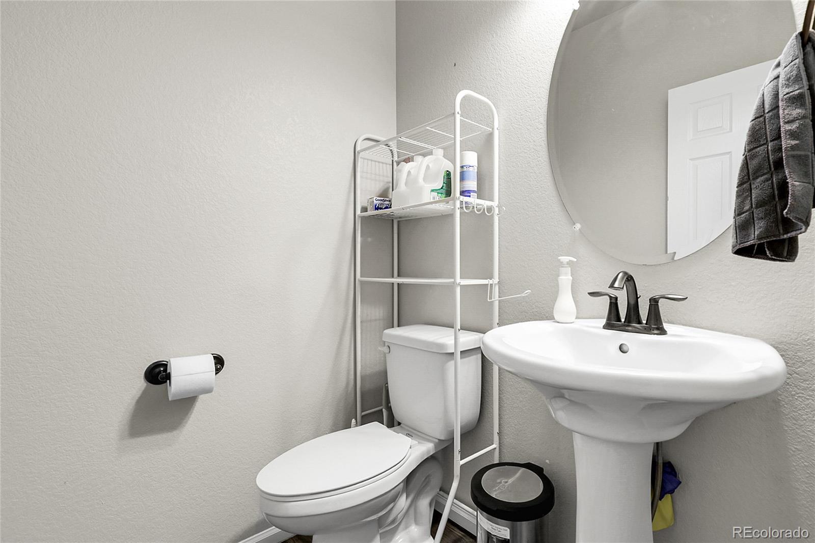 MLS Image #9 for 6484 n ceylon court,denver, Colorado