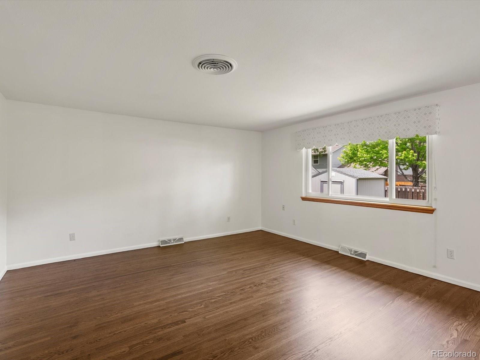 MLS Image #10 for 945  emerald street,broomfield, Colorado