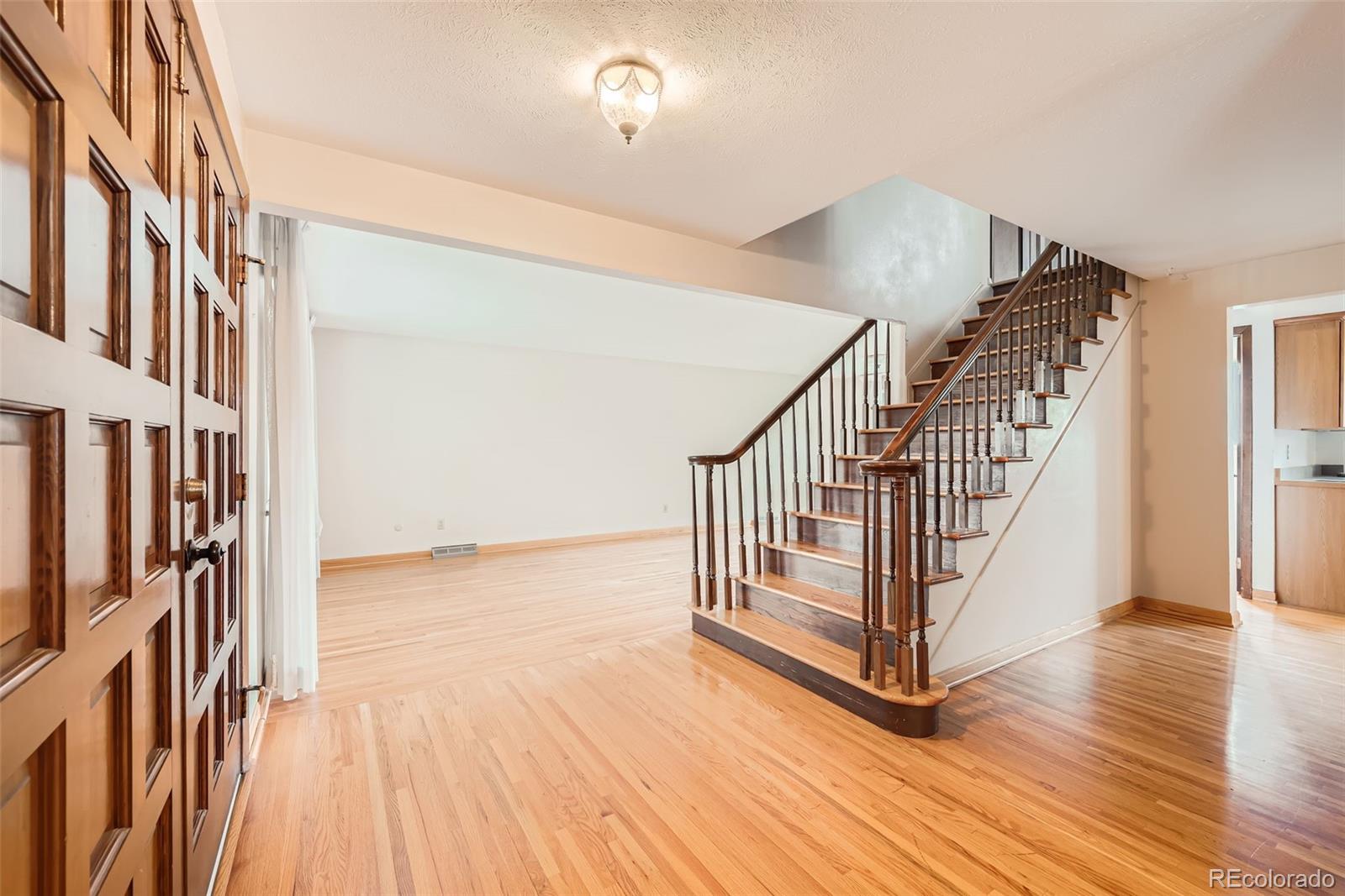 CMA Image for 7700 e oxford avenue,Denver, Colorado