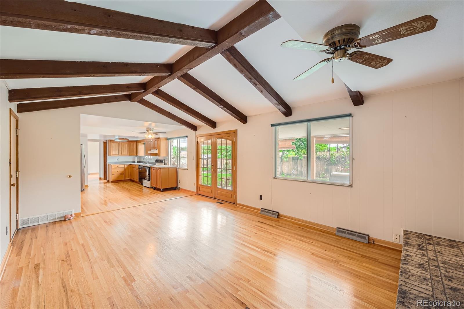 MLS Image #10 for 7700 e oxford avenue,denver, Colorado