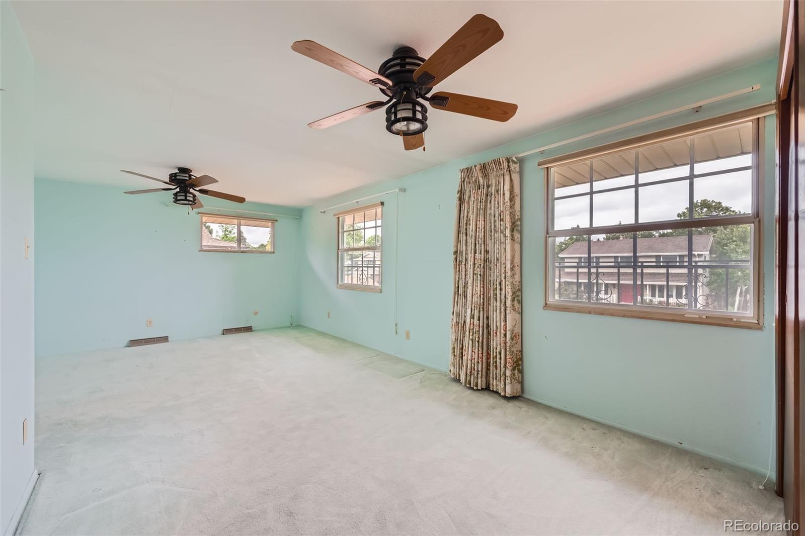MLS Image #16 for 7700 e oxford avenue,denver, Colorado