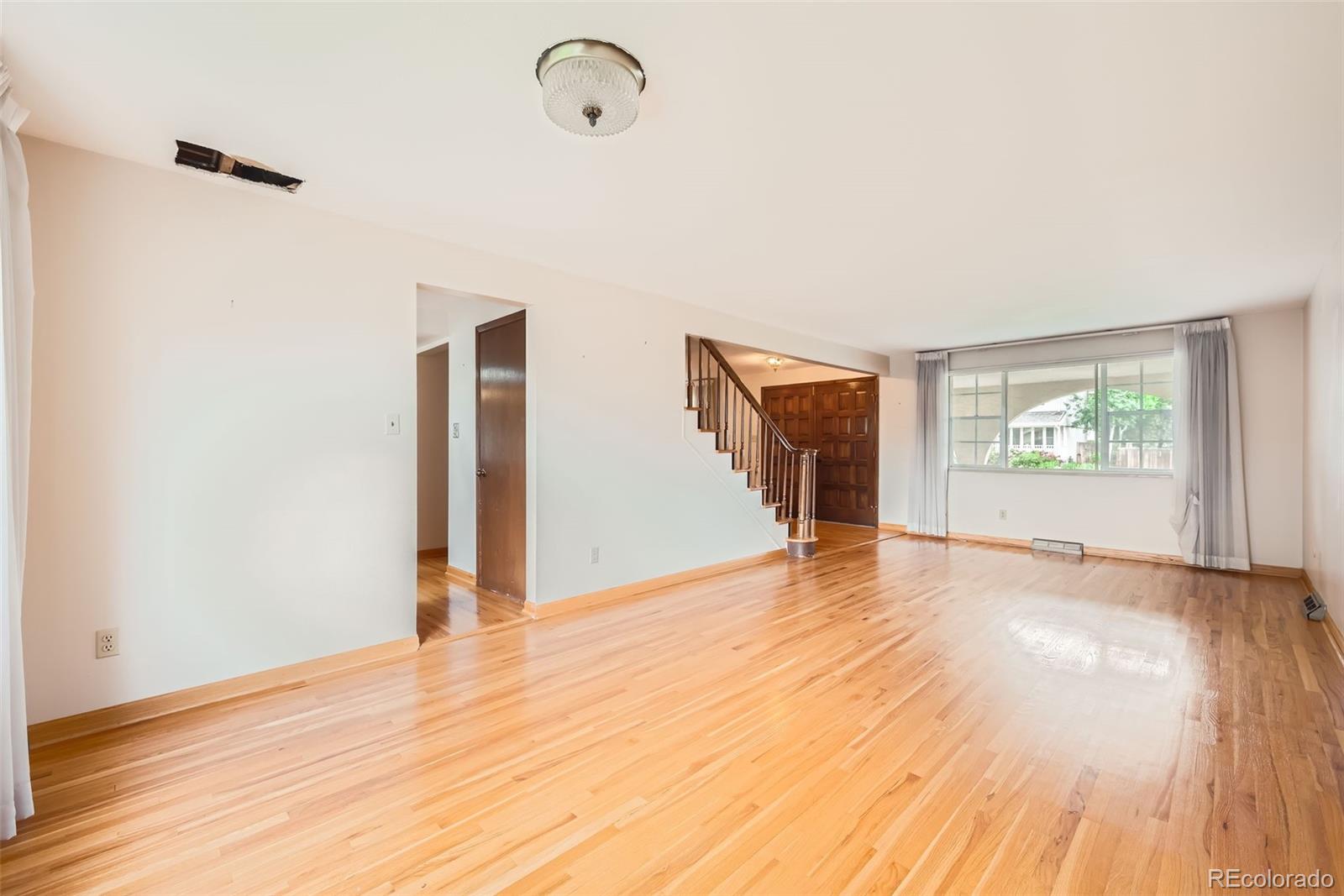 MLS Image #3 for 7700 e oxford avenue,denver, Colorado